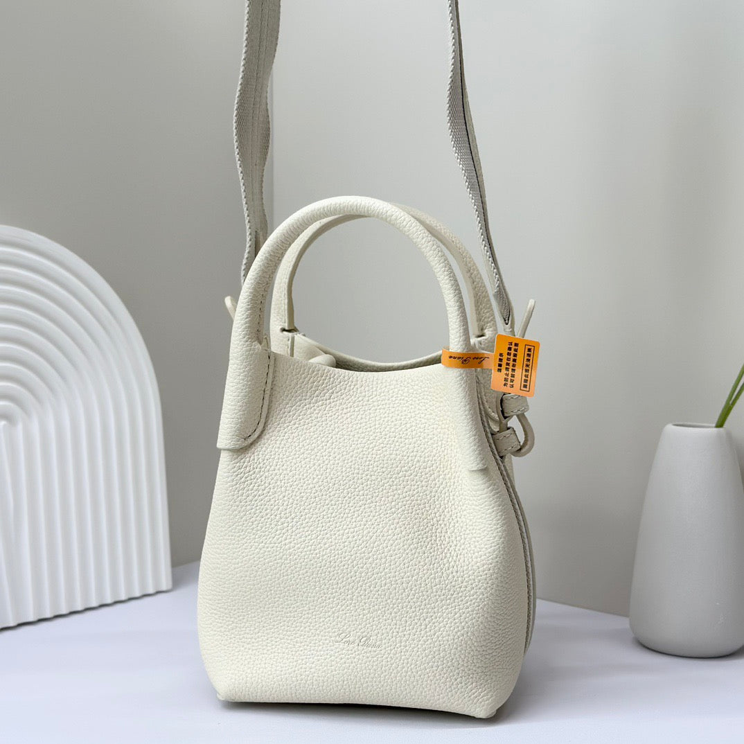 Off-white Bag