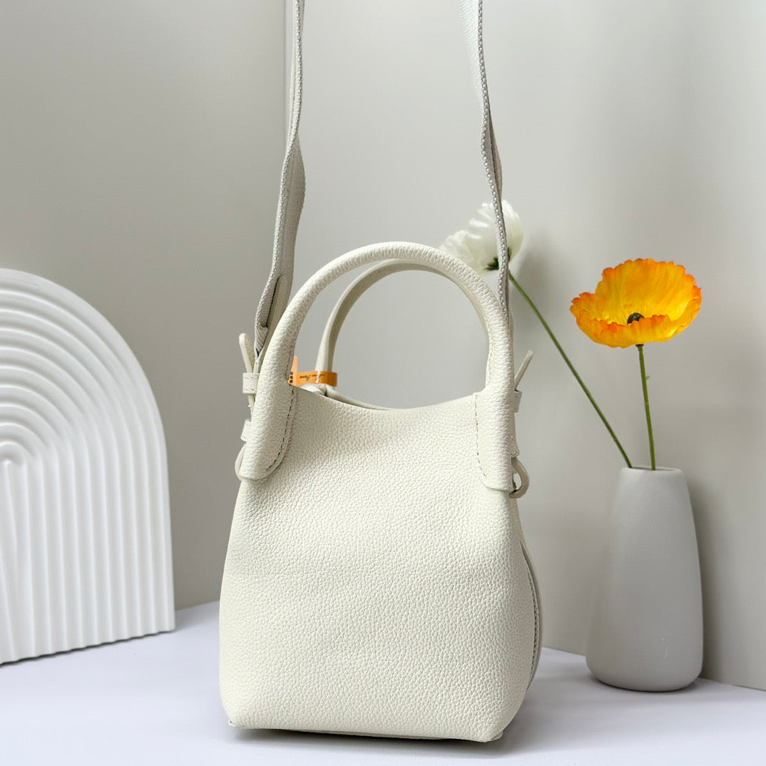 Off-white Bag