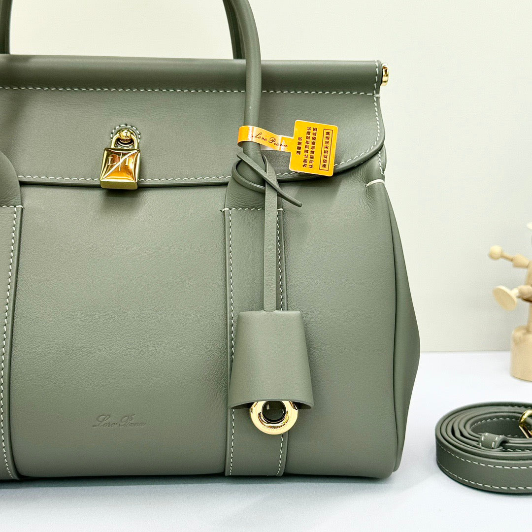 White brown and Dark green Bag