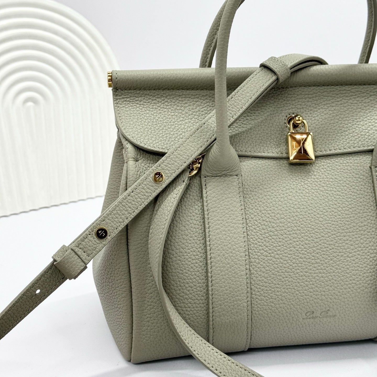 Grey Bag - FashionHype.xyz