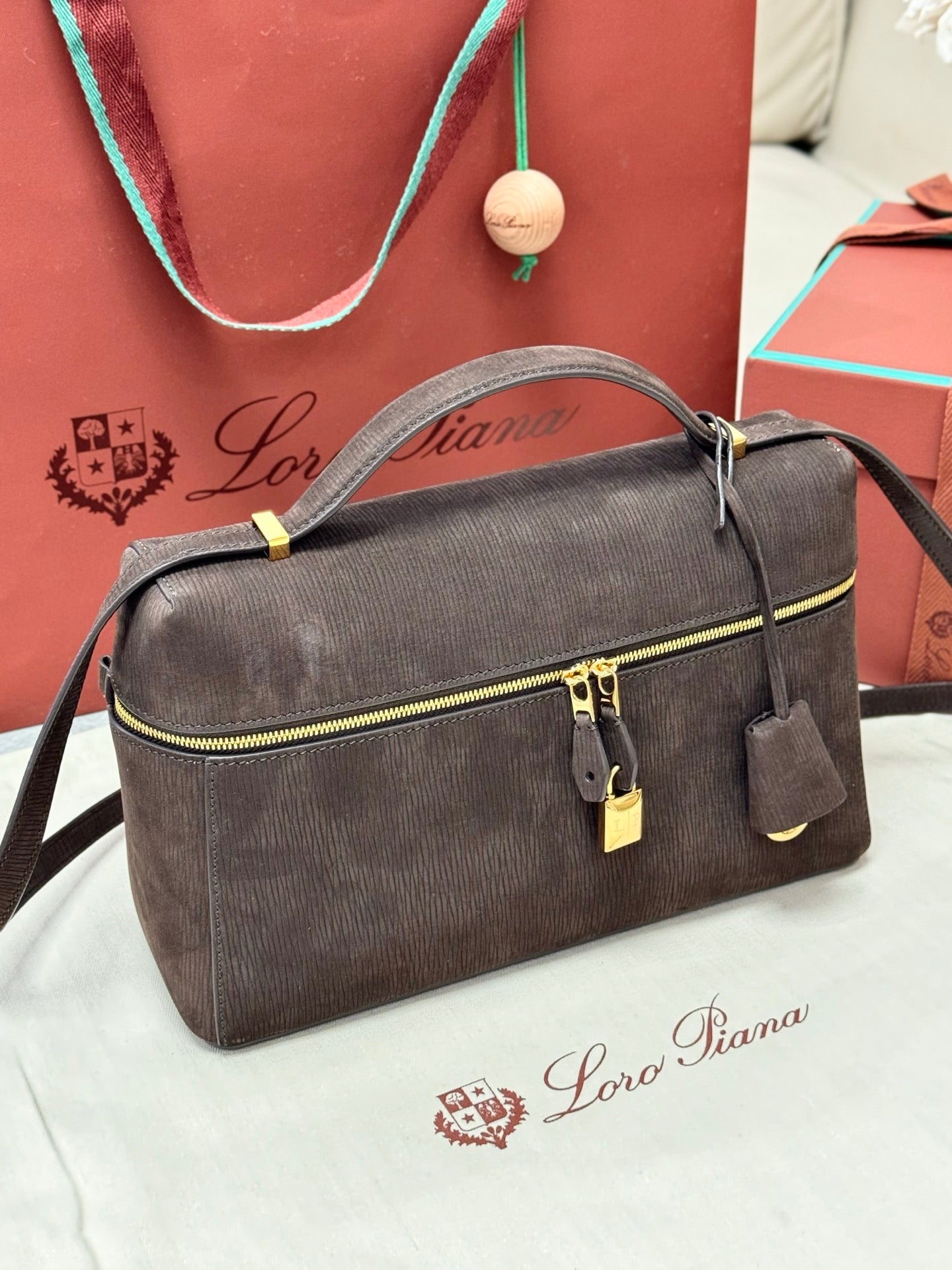 Dark brown Bag