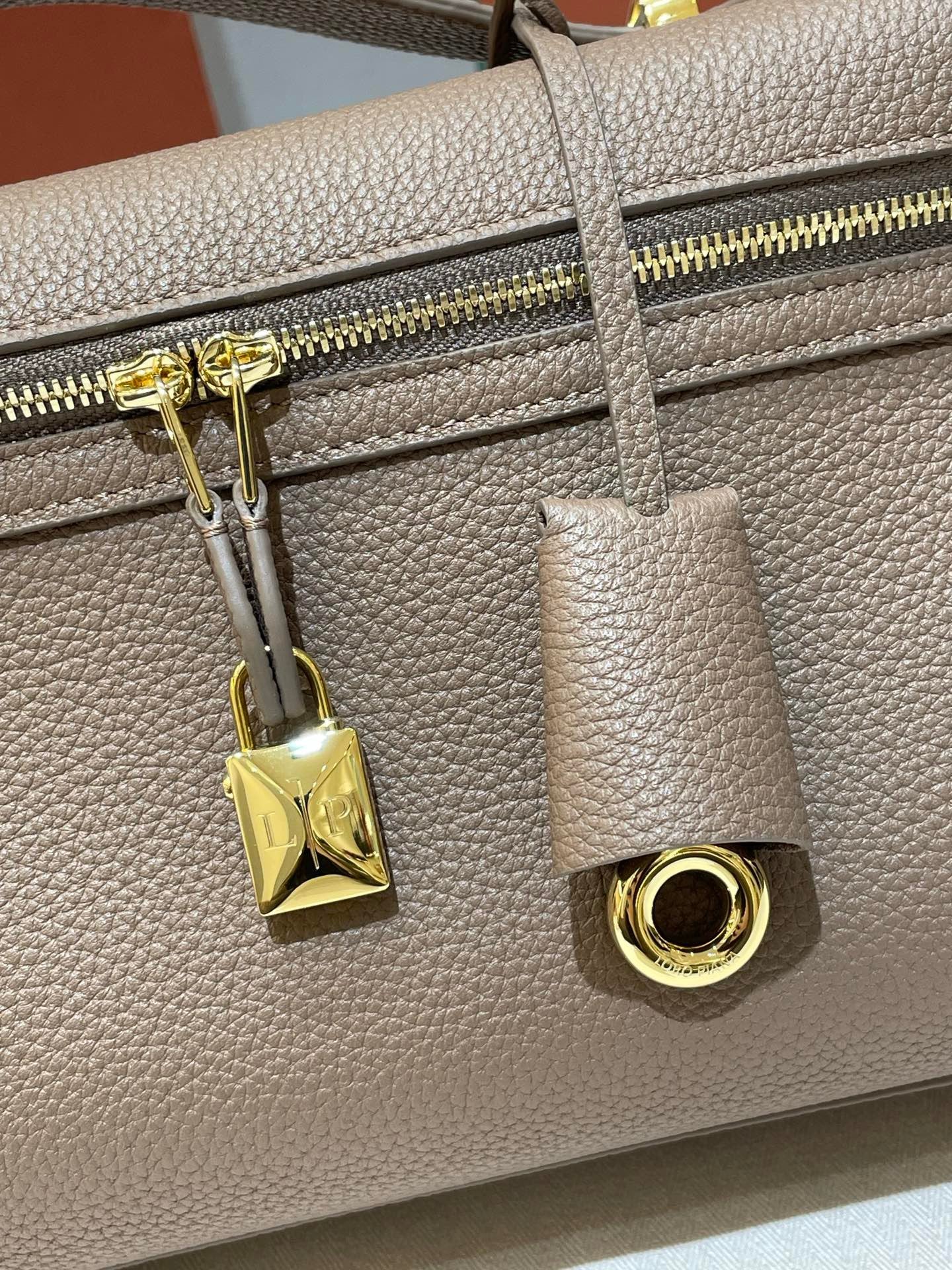 Multi-colors Bag