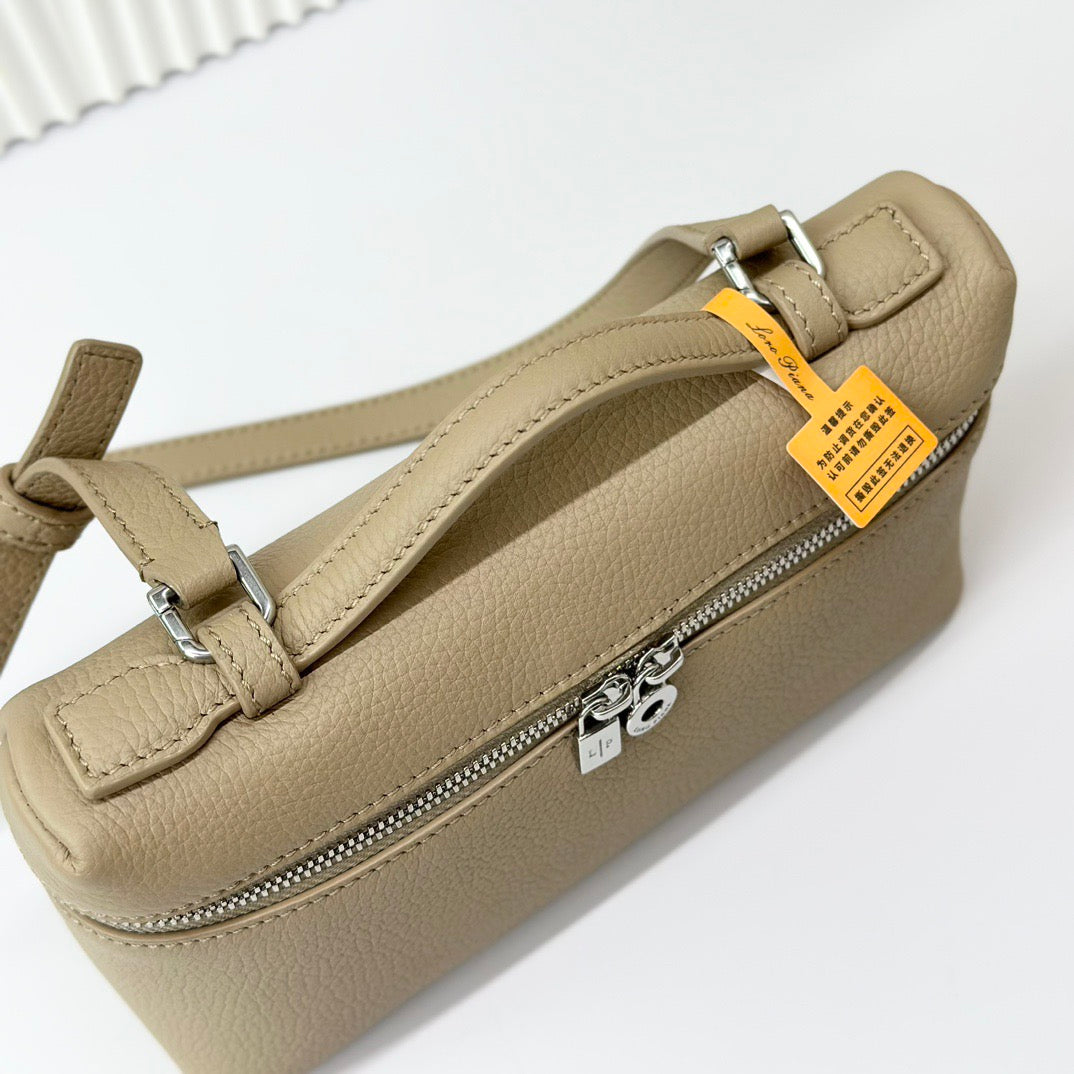 Light beige and Taupe Bag