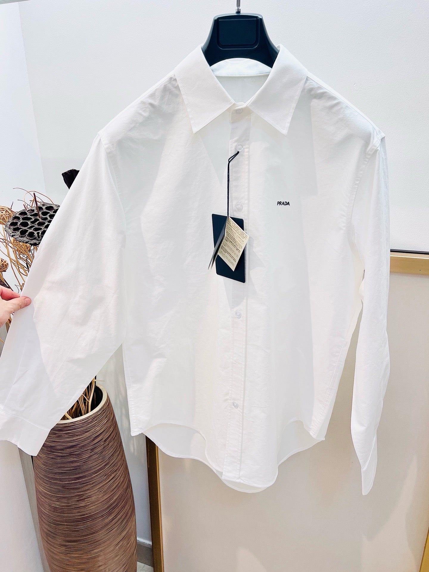 White Shirt - FashionHype.xyz