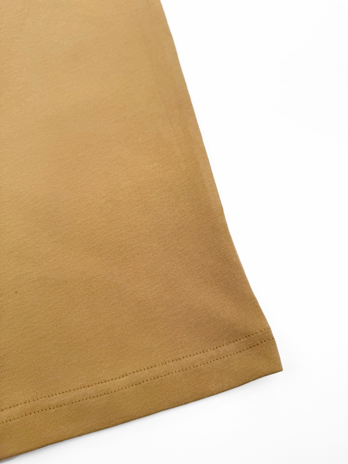 White and Golden T-Shirt - FashionHype.xyz
