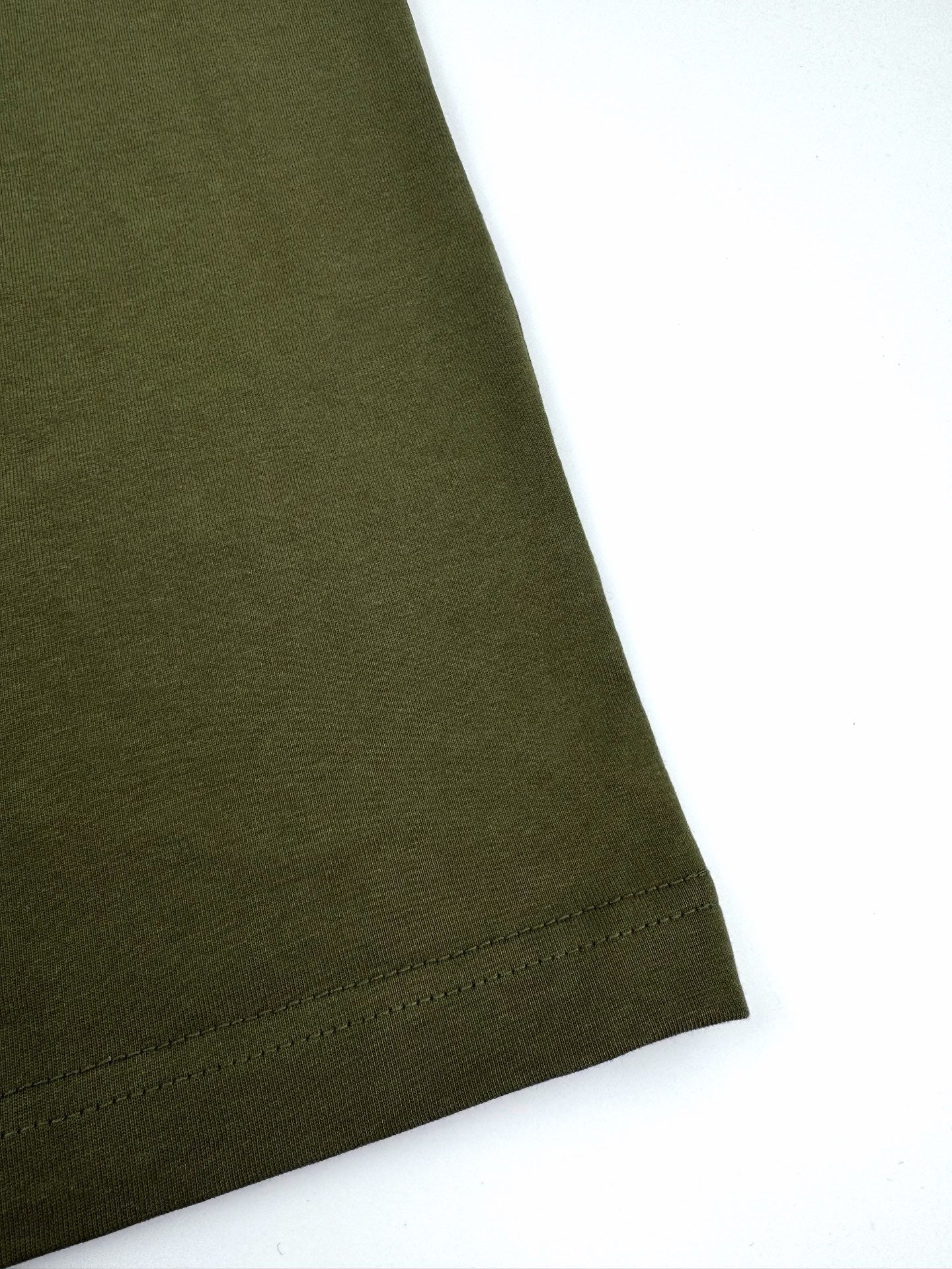 Dark green, Black and White T-Shirt - FashionHype.xyz