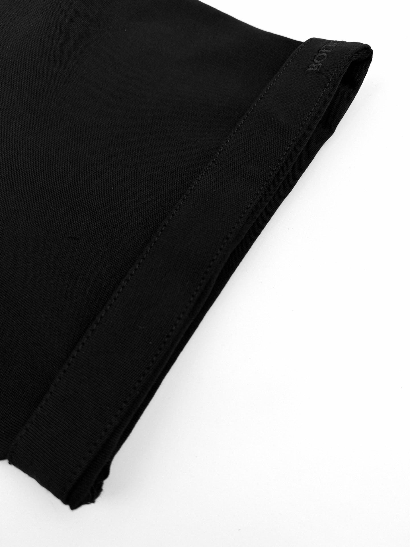 Dark green, Black and White T-Shirt - FashionHype.xyz
