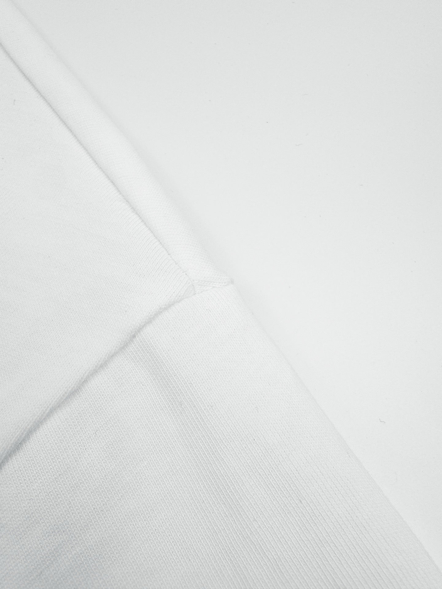 Dark green, Black and White T-Shirt - FashionHype.xyz
