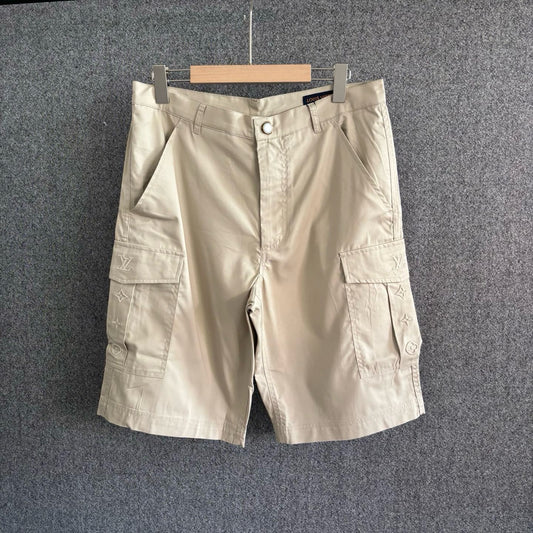 Off-white and Dark grey Short