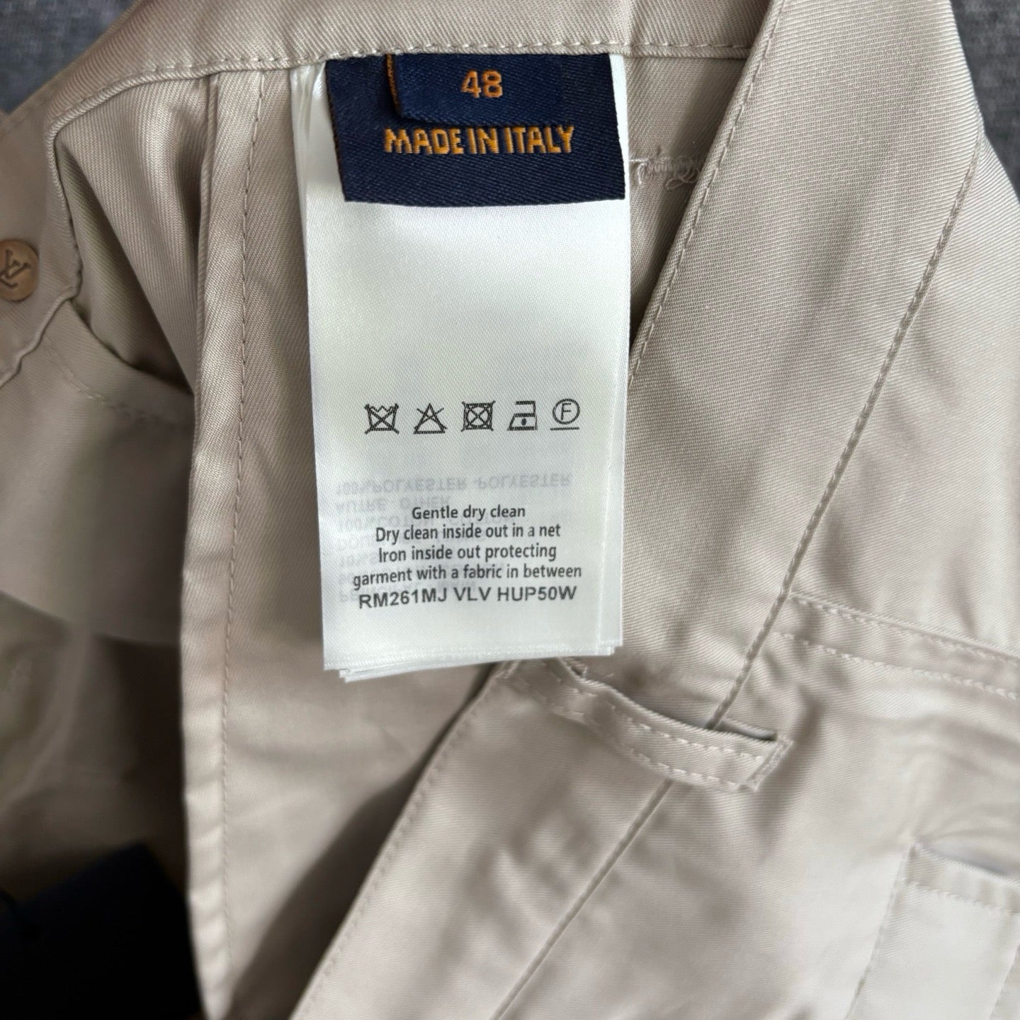 Off-white and Dark grey Short