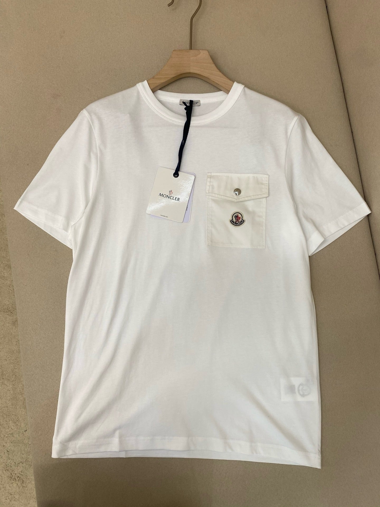 Black, white and Blue T-Shirt - Size XL