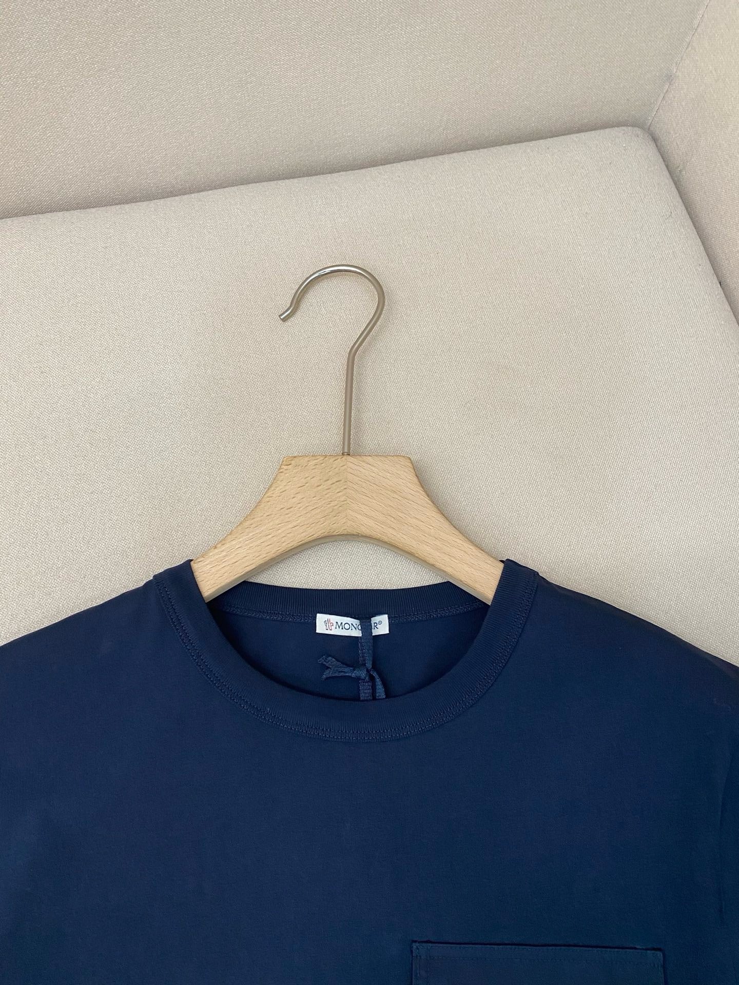 Black, white and Blue T-Shirt - Size XL