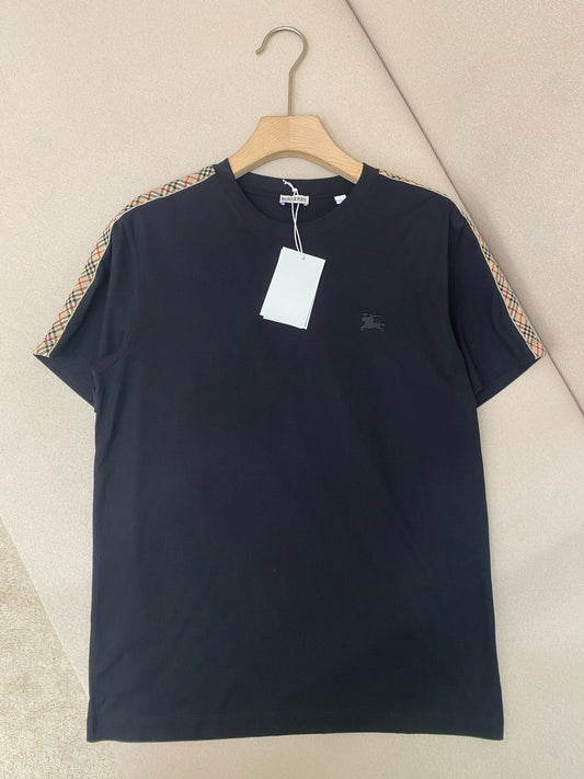Multi-color T-Shirt - Size XL