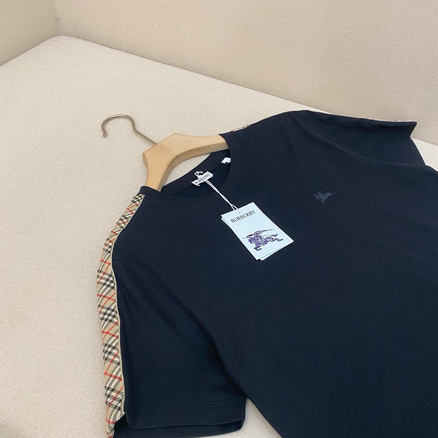 Multi-color T-Shirt - Size XL