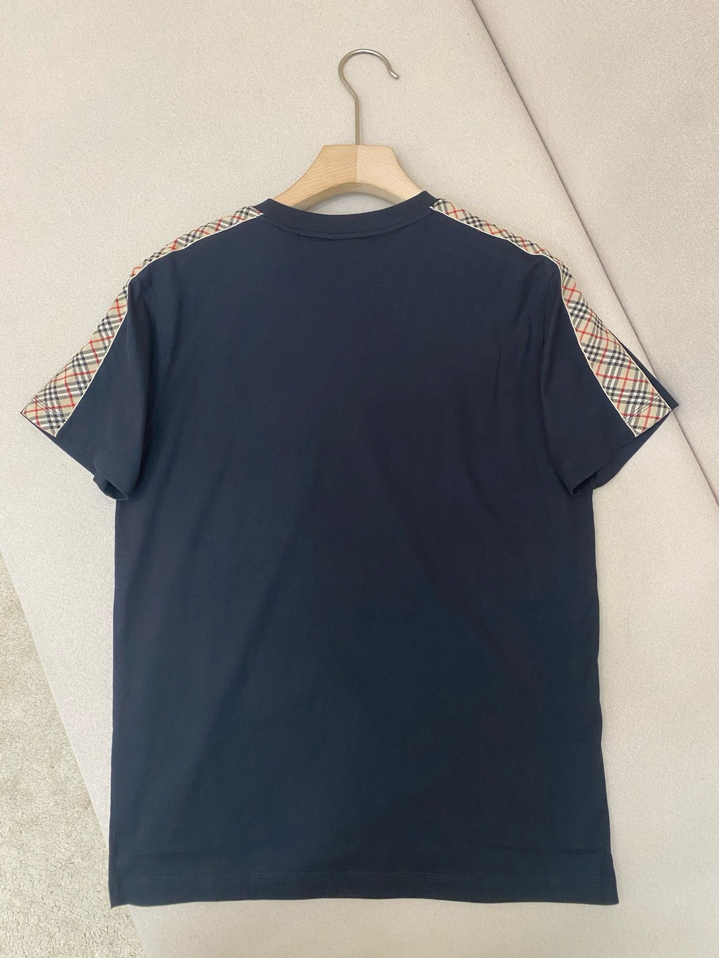 Multi-color T-Shirt - Size XL