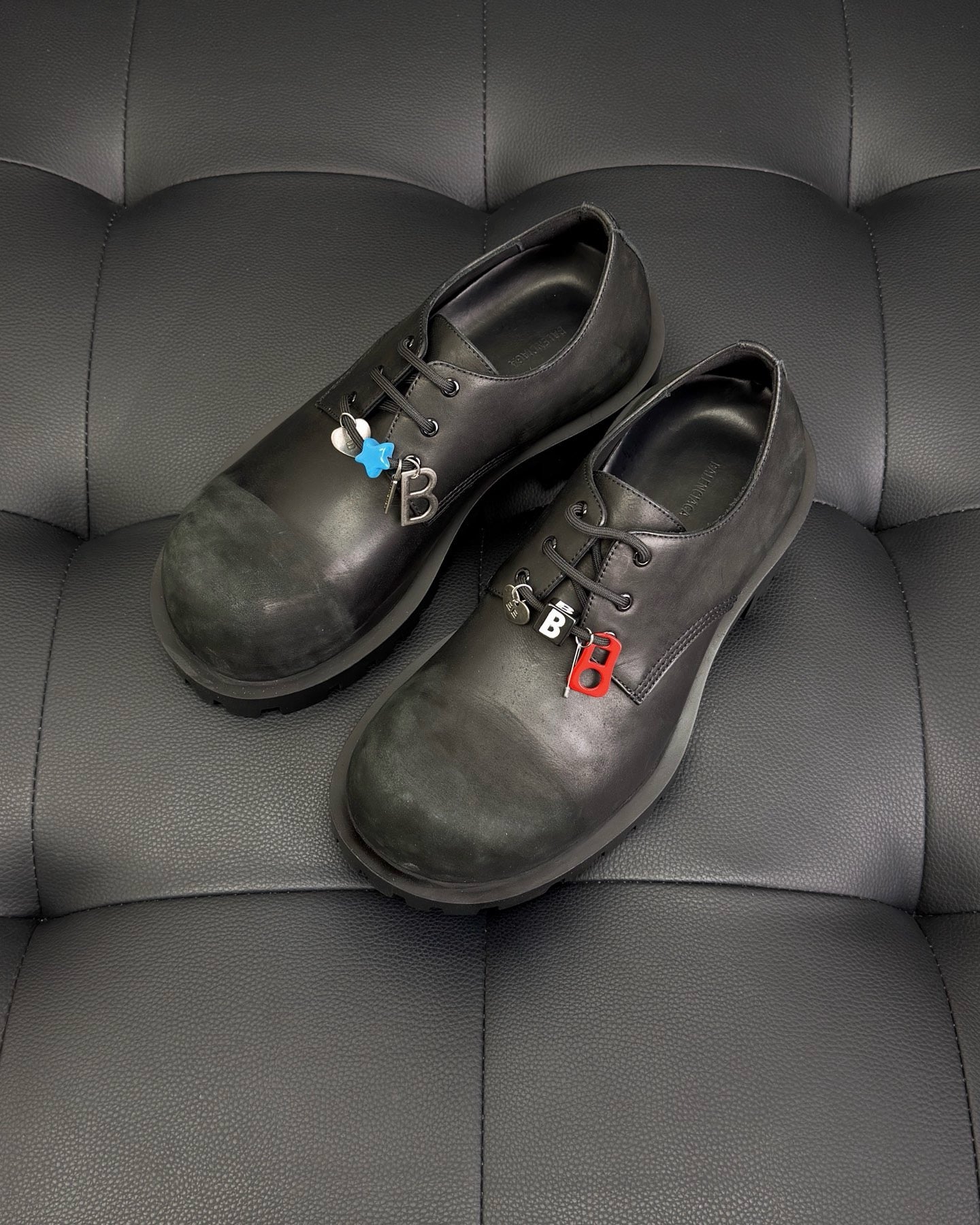 Black Shoes