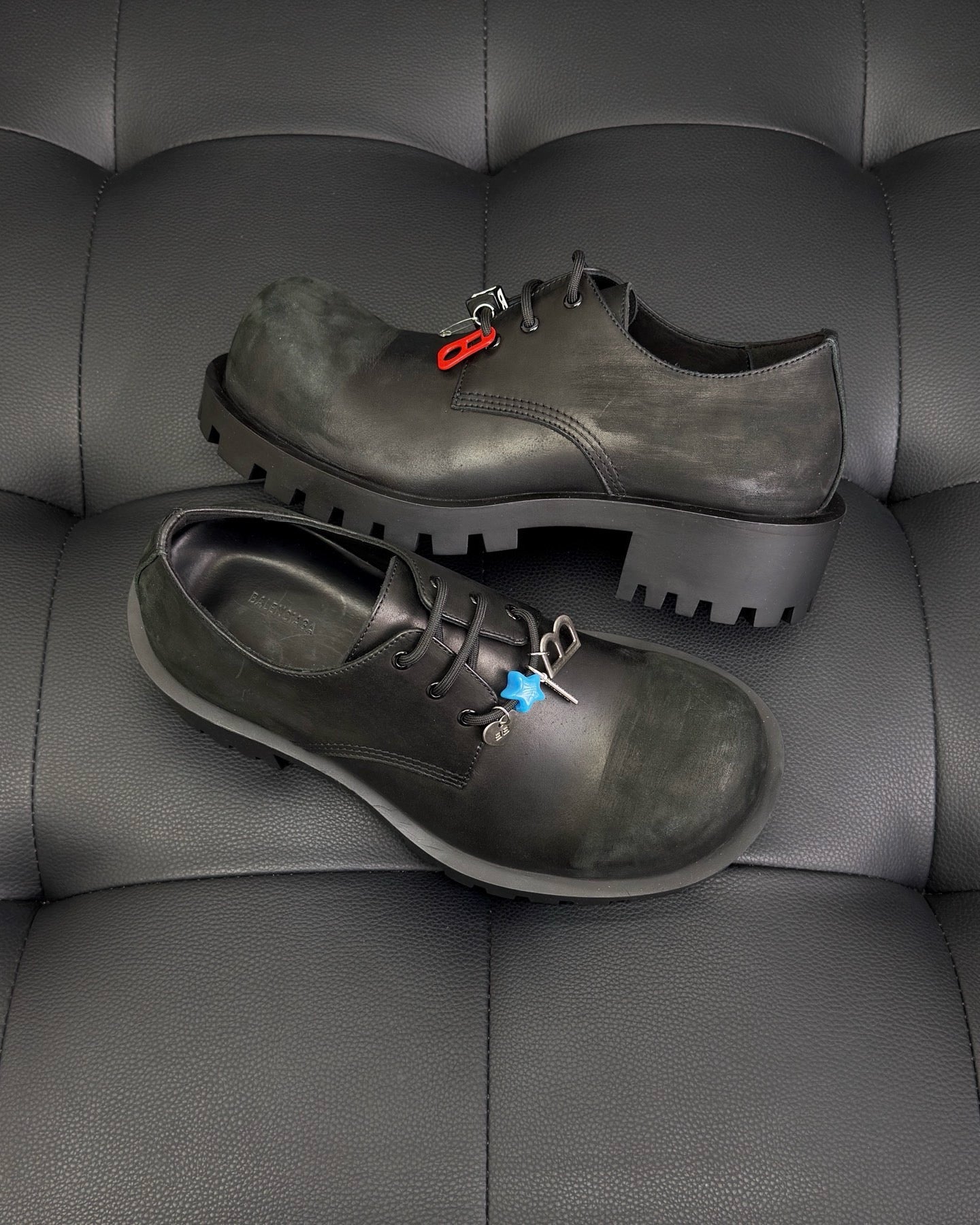 Black Shoes