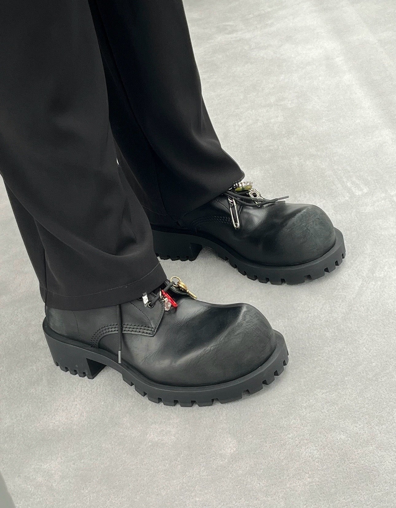 Black Shoes
