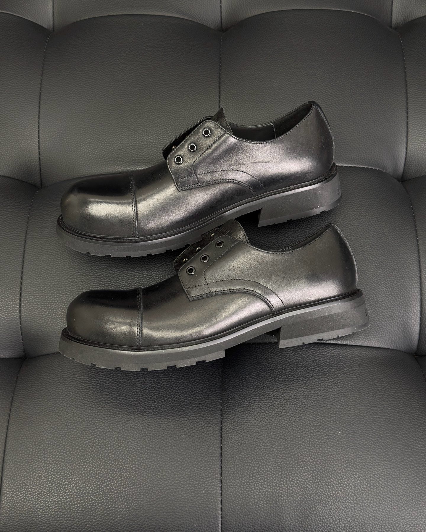 Black Shoes
