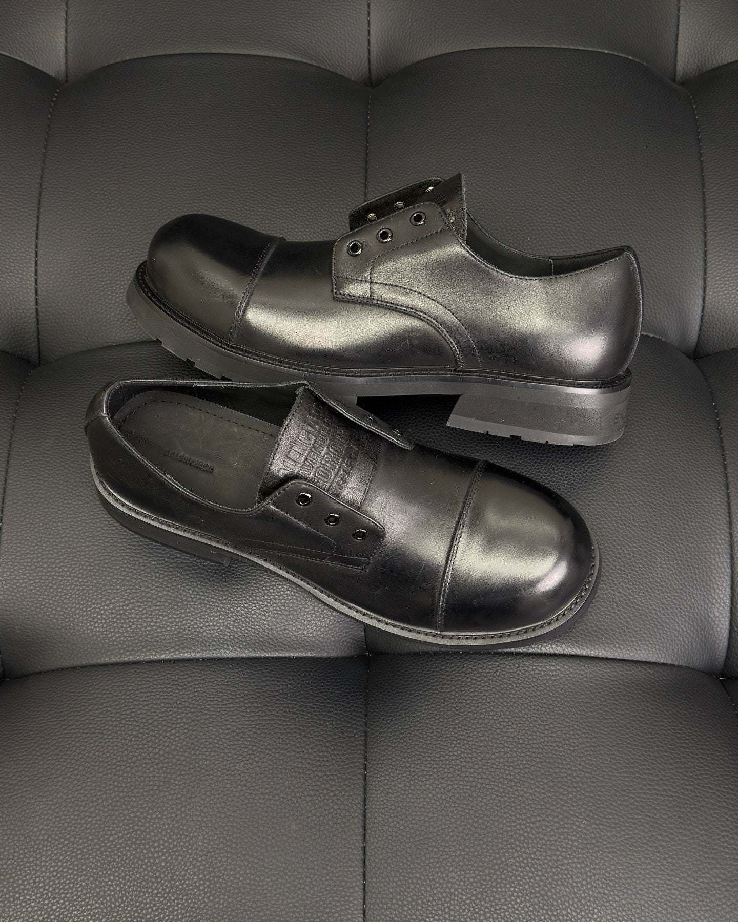 Black Shoes