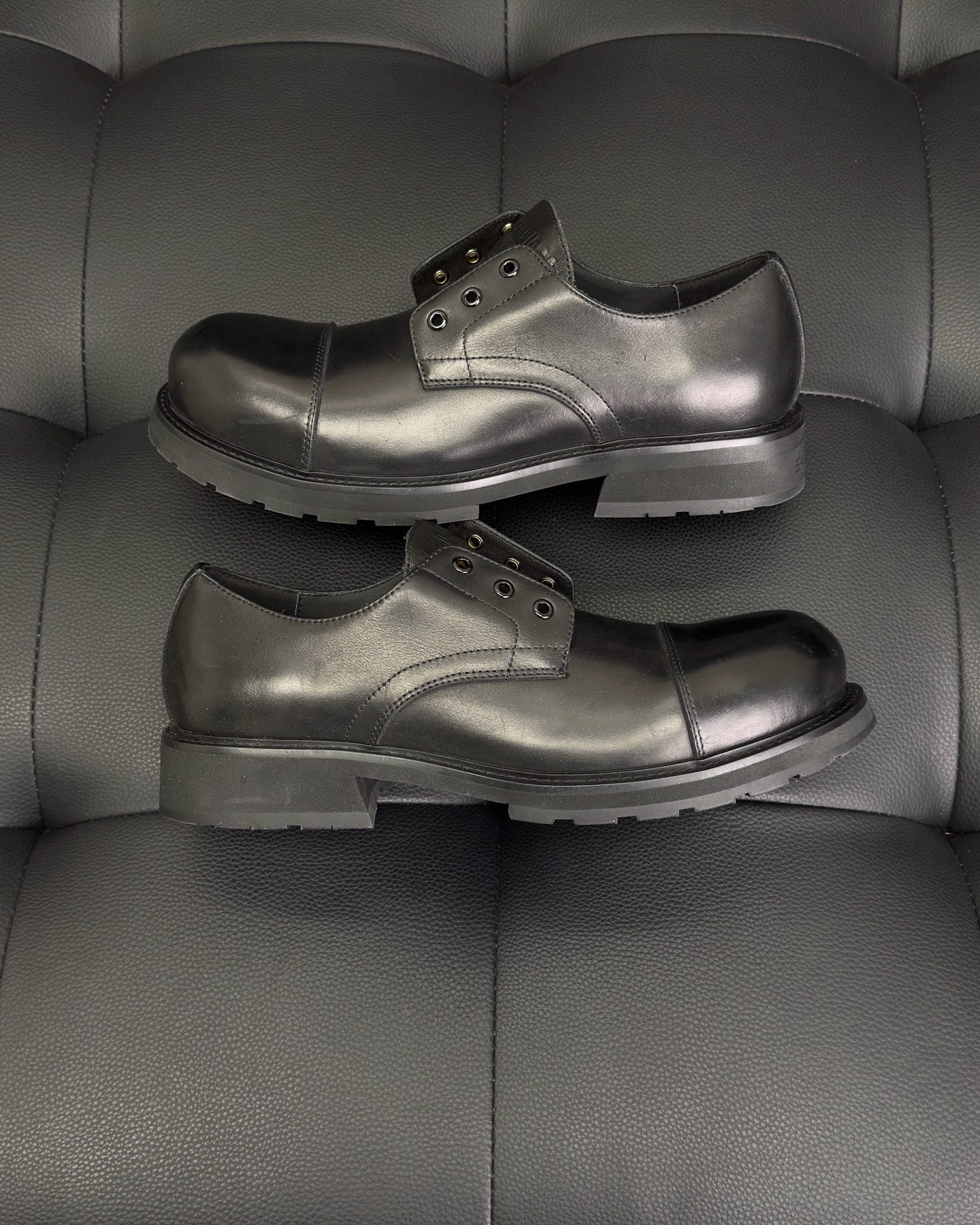 Black Shoes