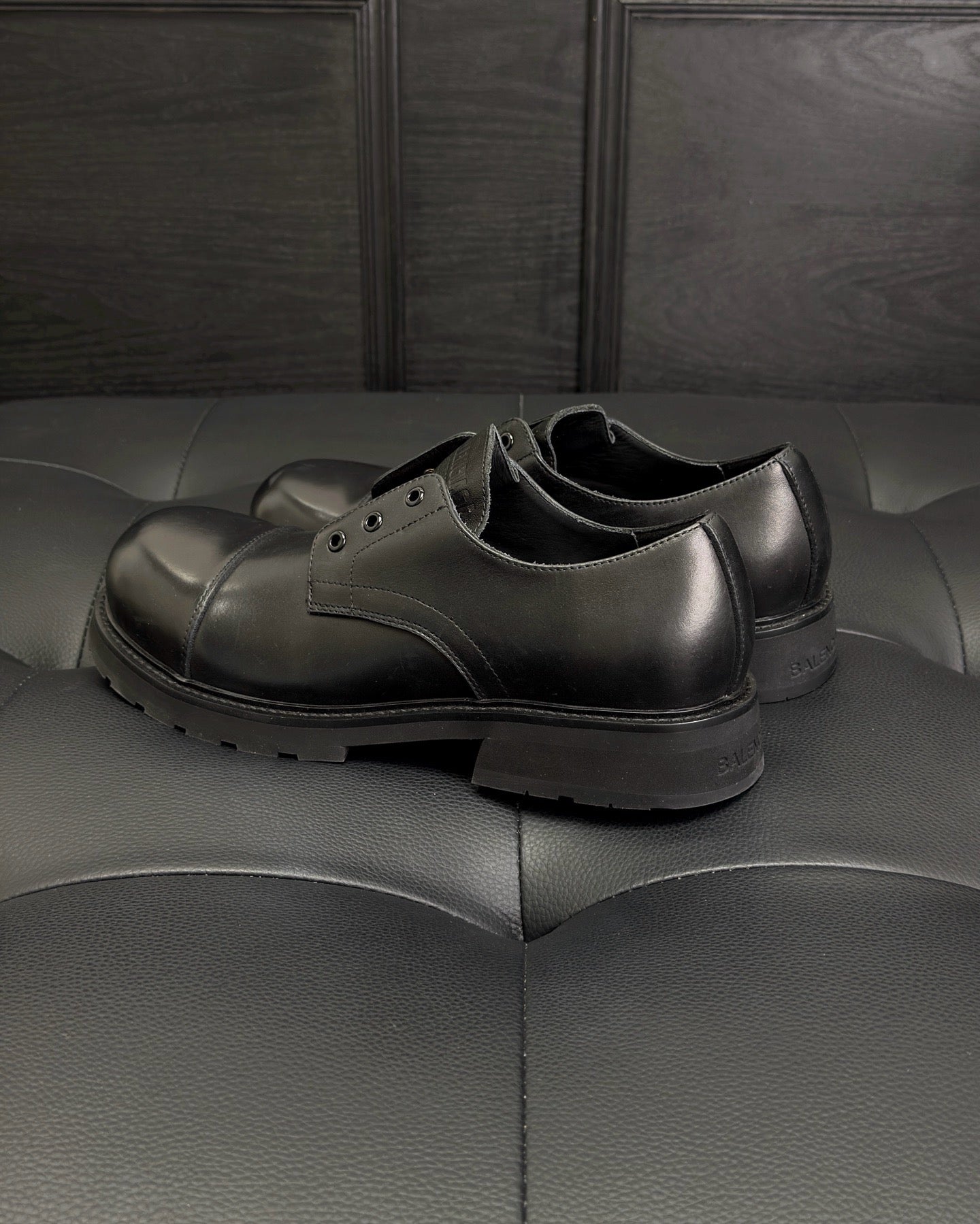 Black Shoes