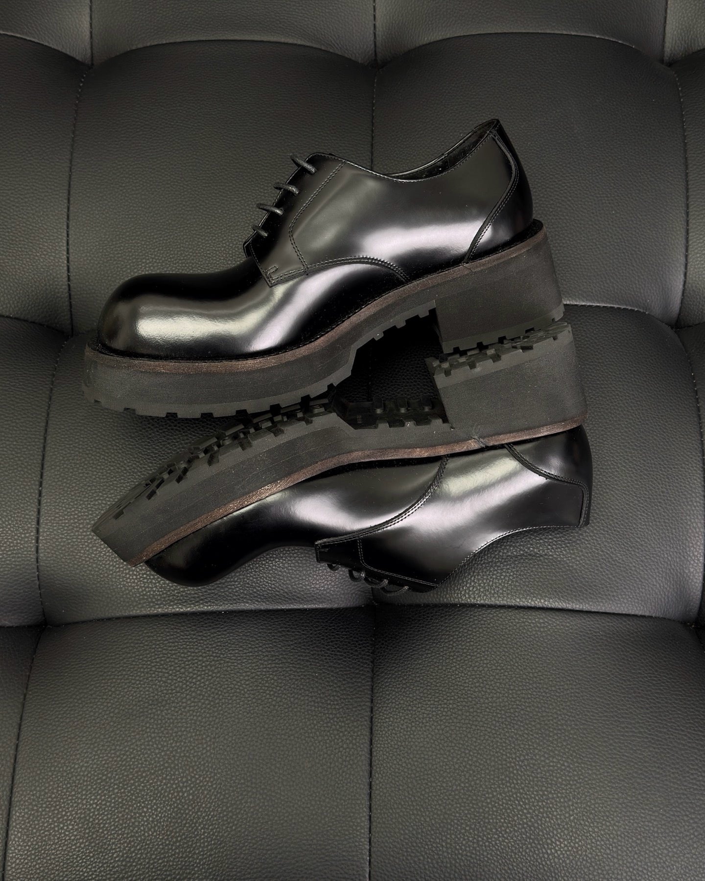 Black Shoes