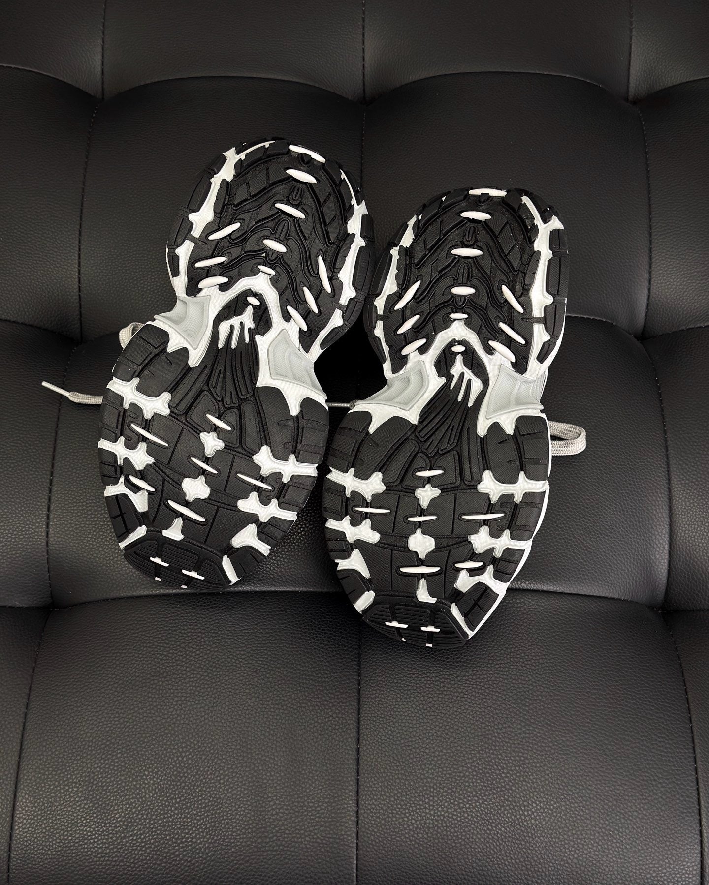 White black Shoes