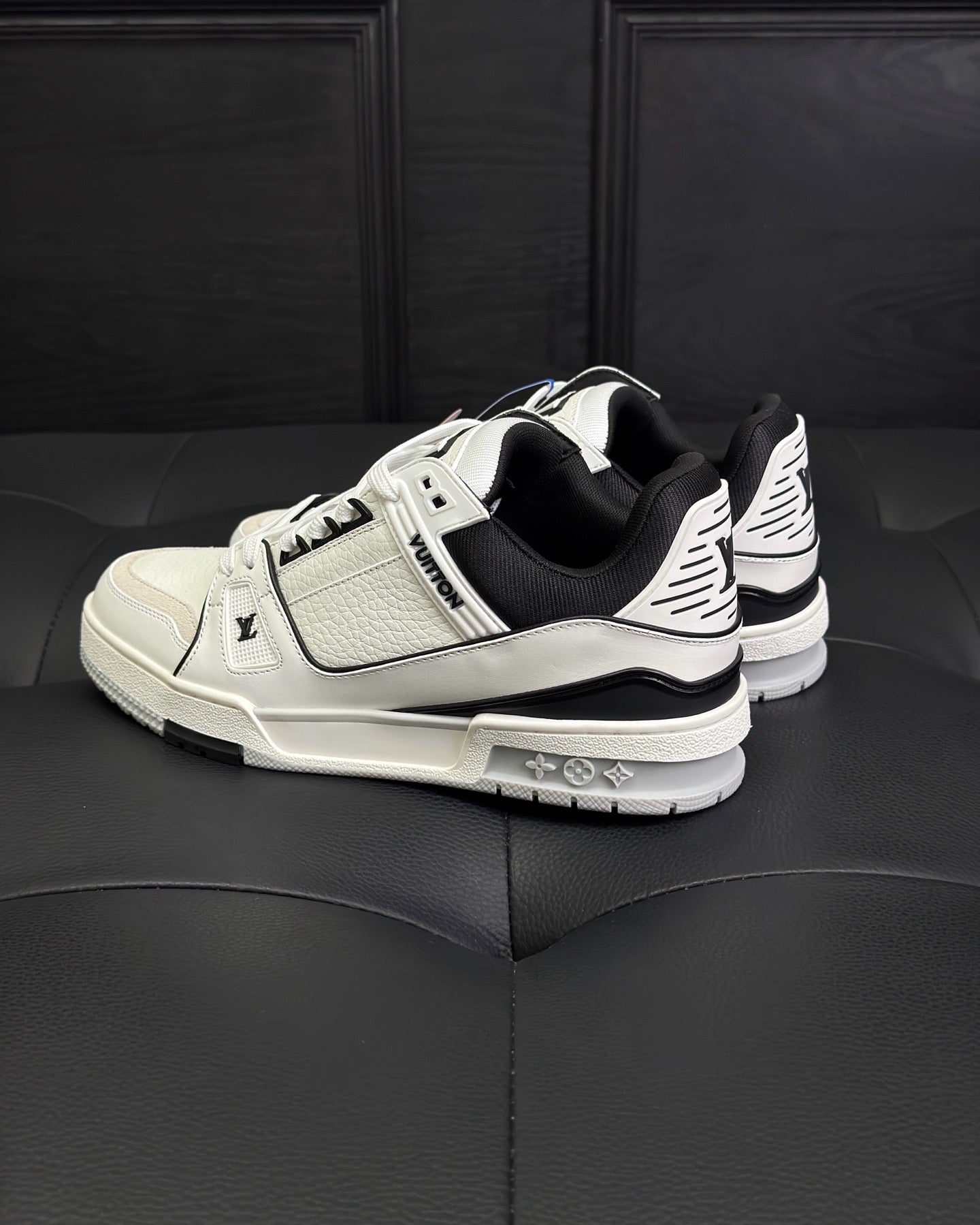 White black Shoes