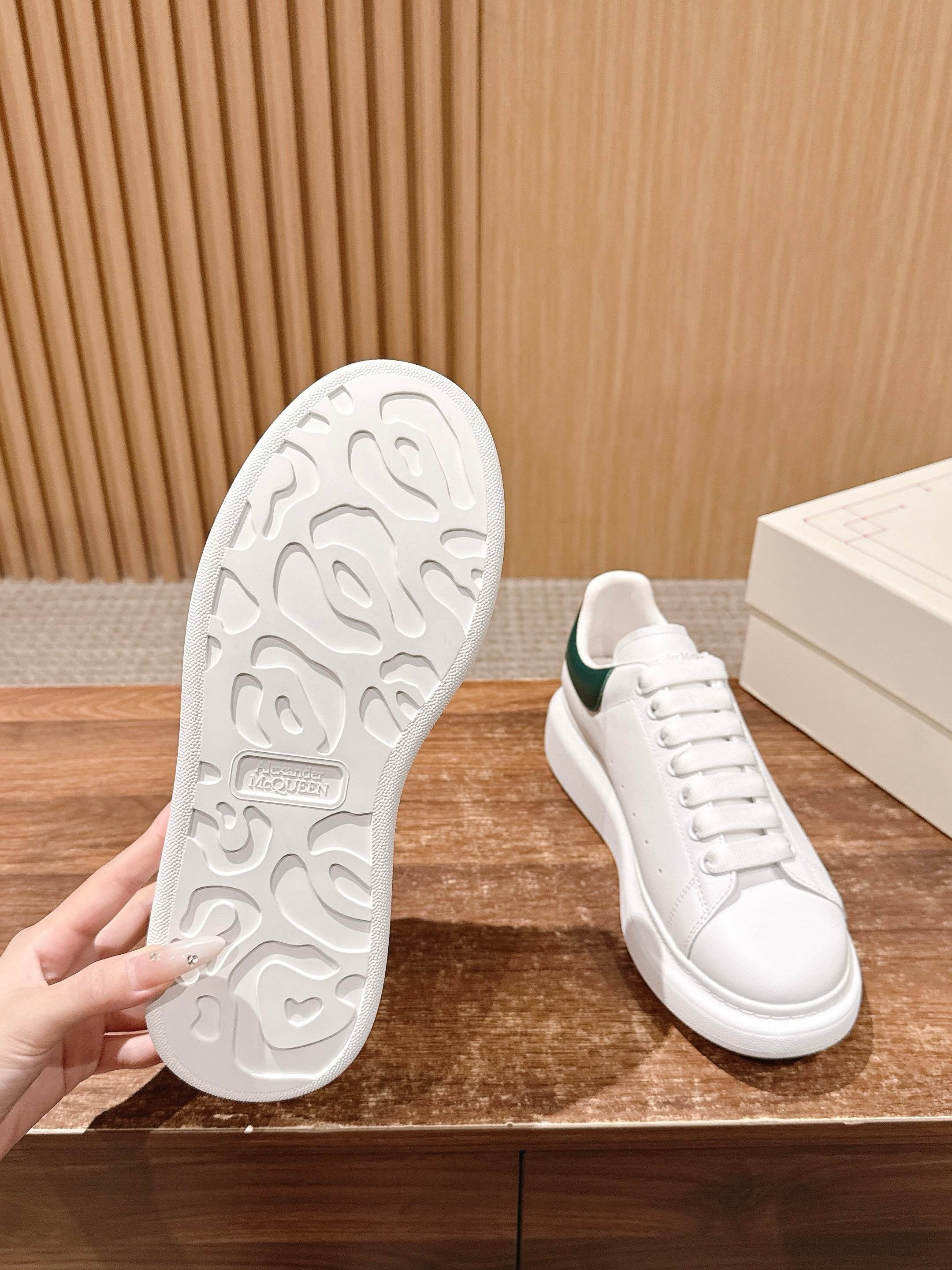 White green Shoes