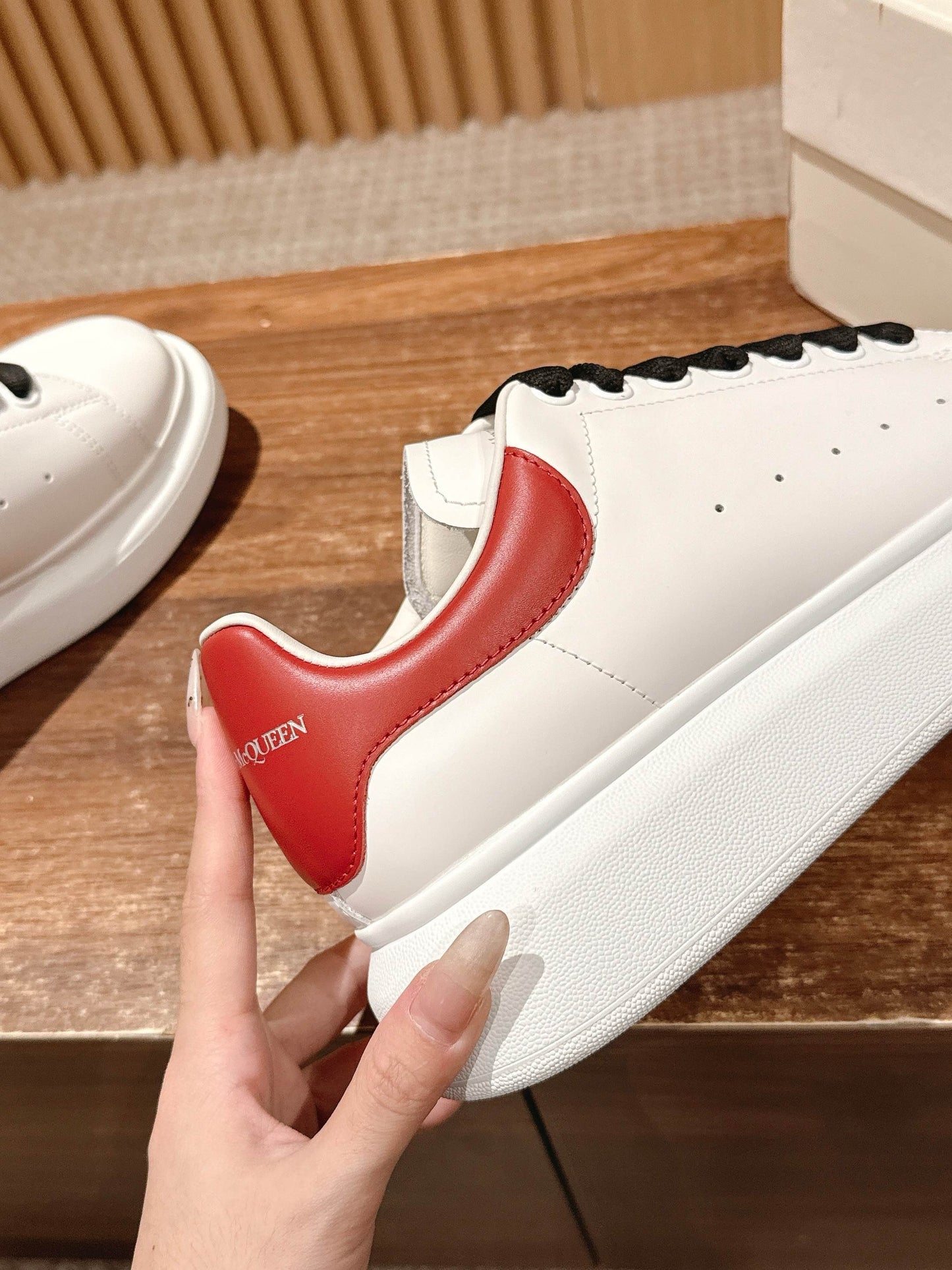 White red Shoes