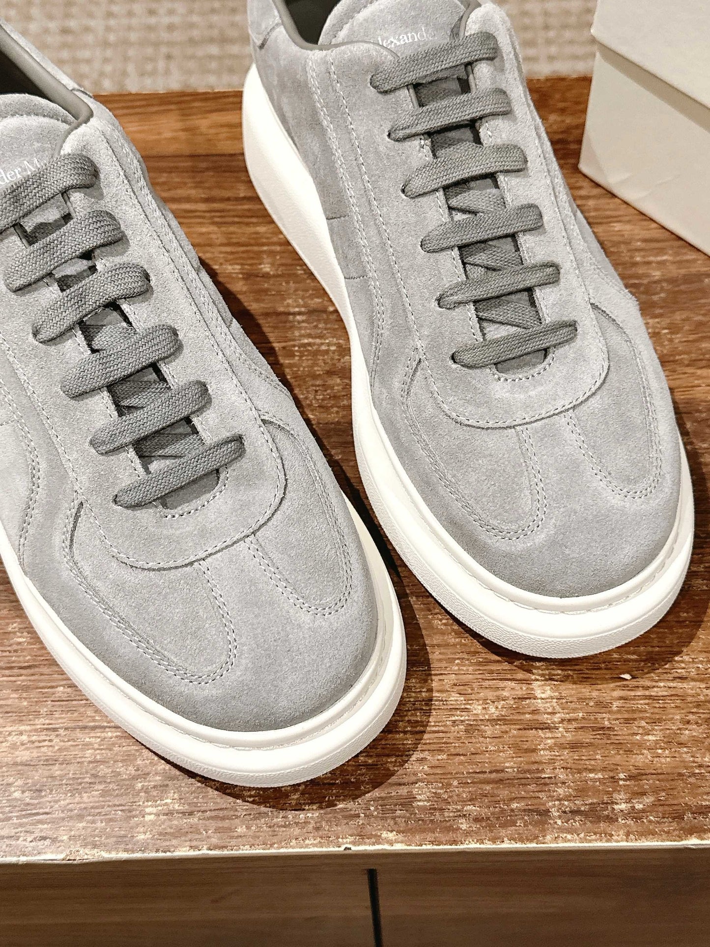White grey Shoes