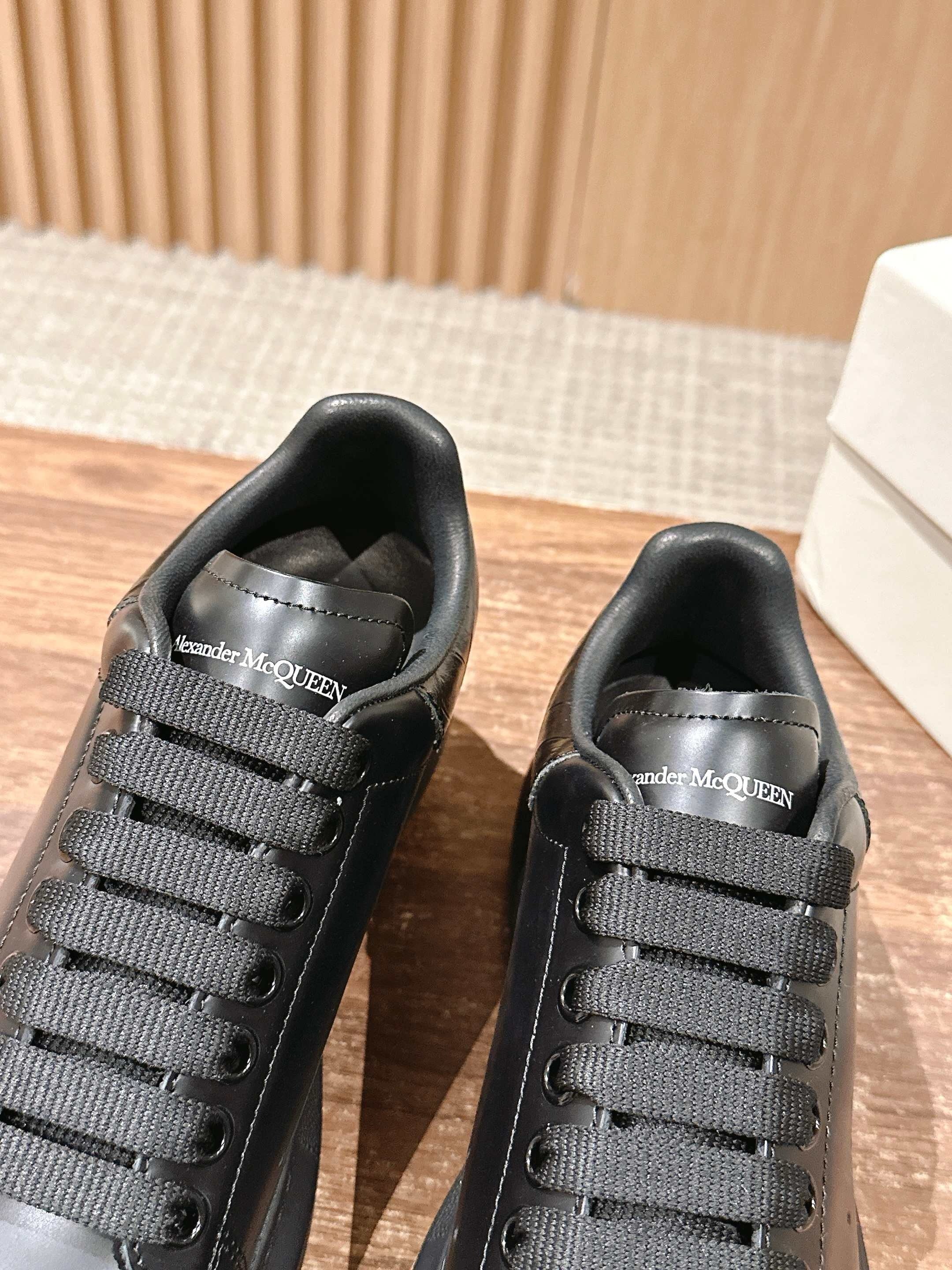 Black Shoes