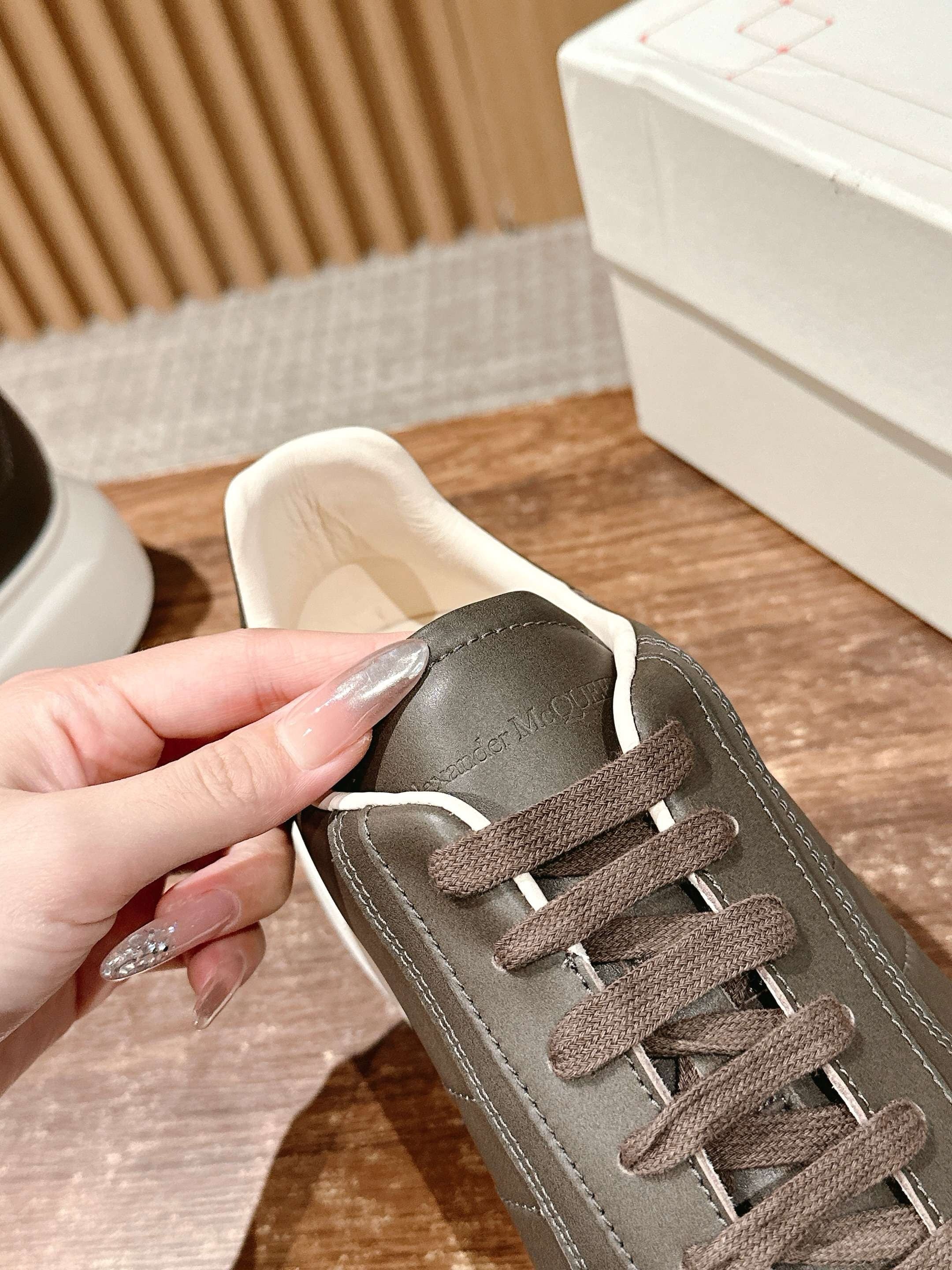 White dark brown Shoes