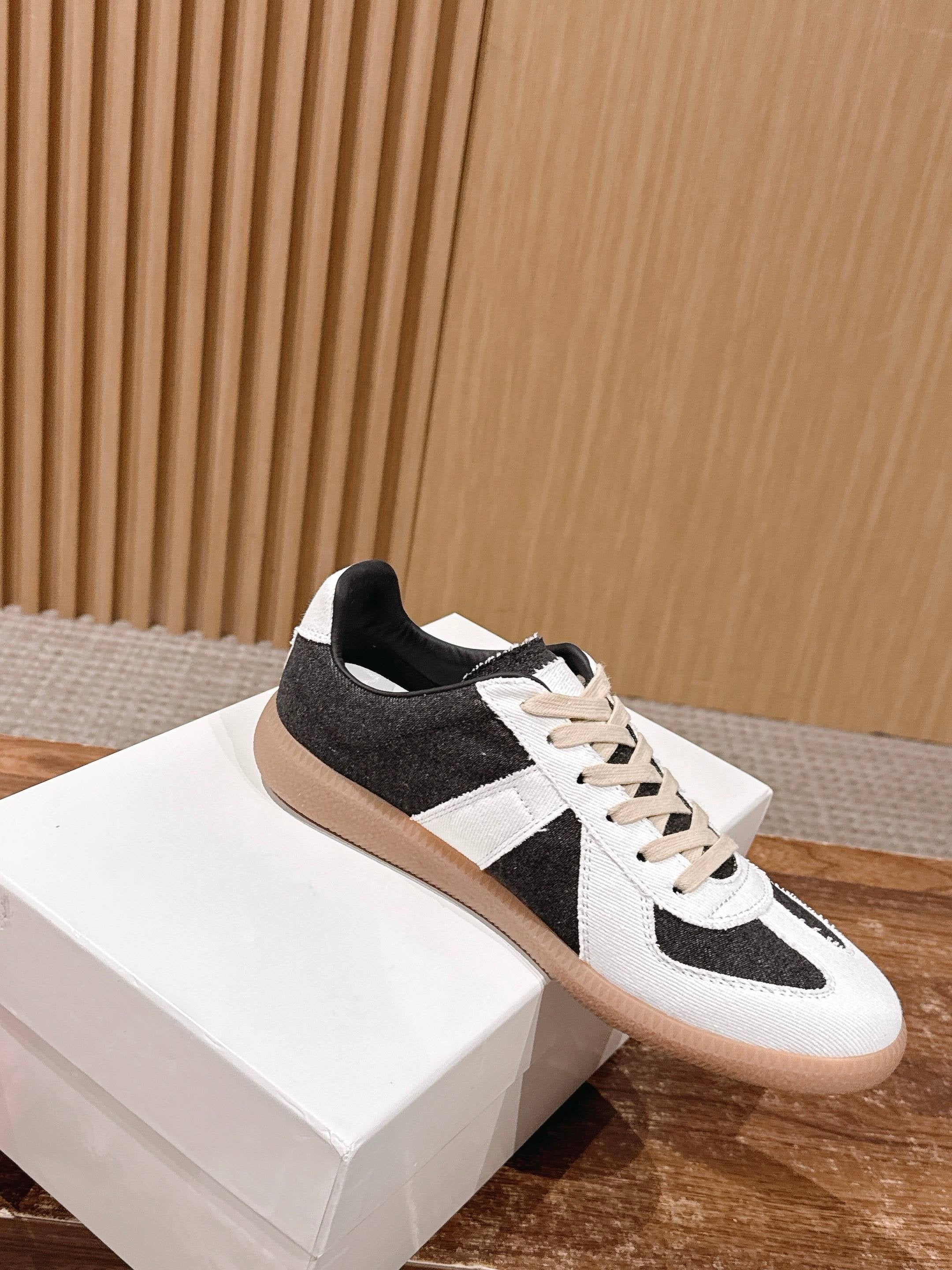 Multi-color Shoes