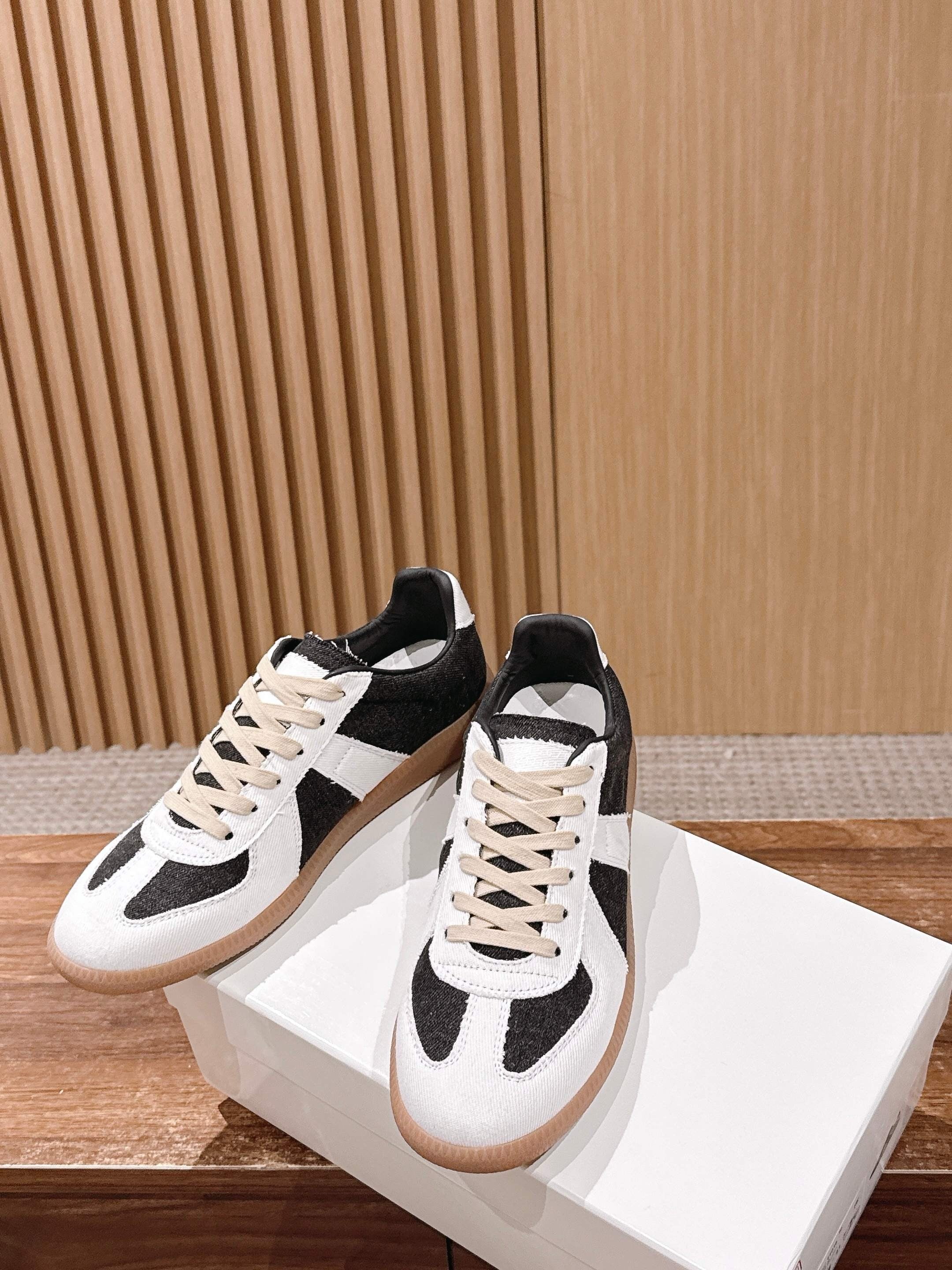 Multi-color Shoes
