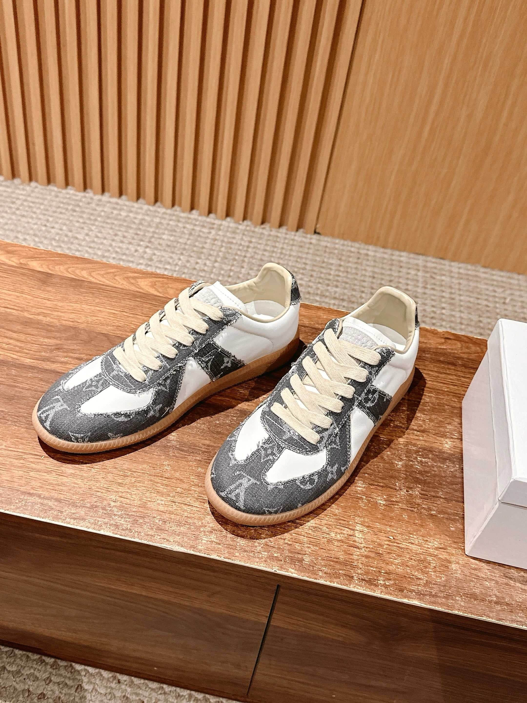 Multi-color Shoes