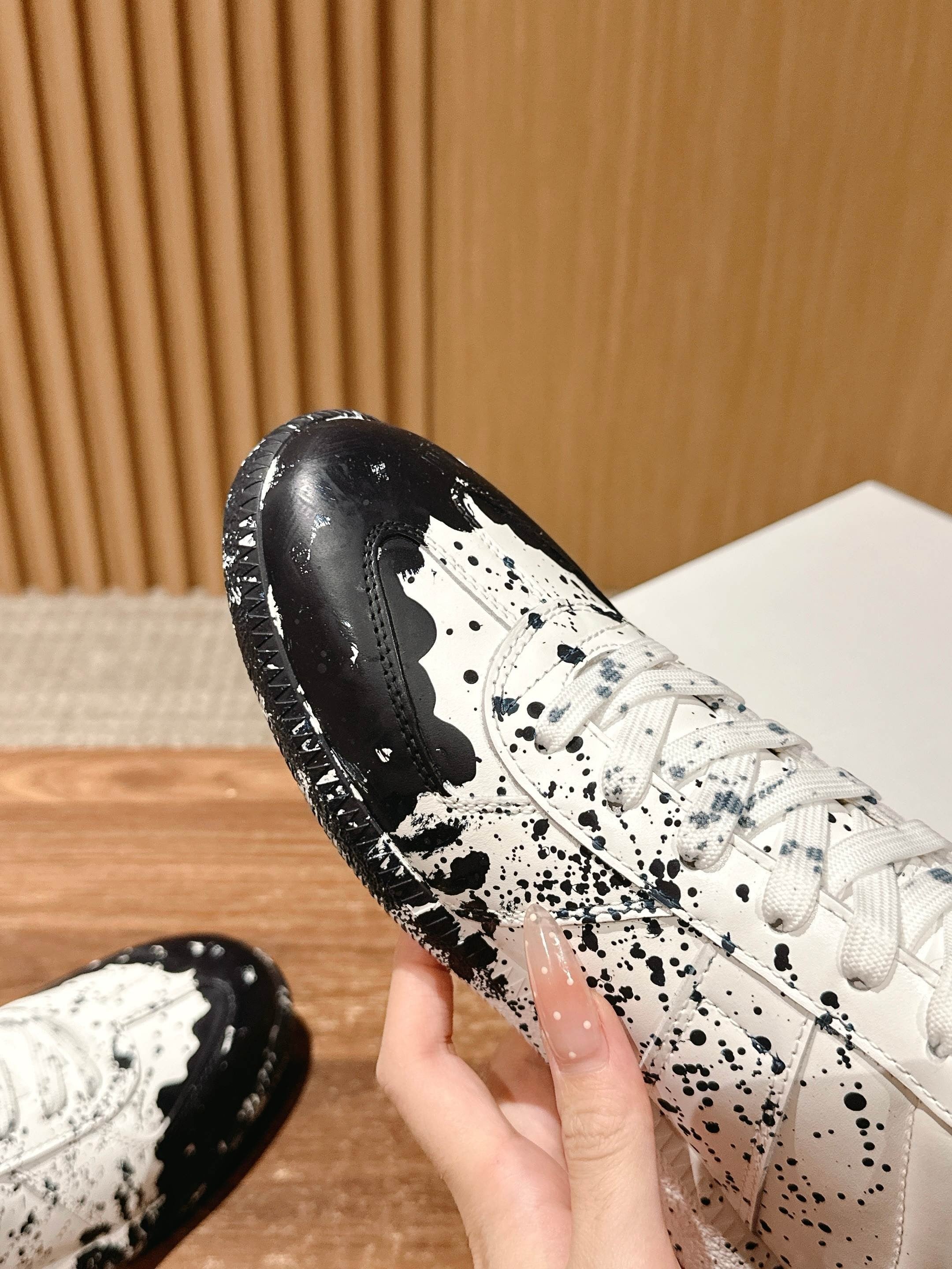 Black white and Paint drop Shoes