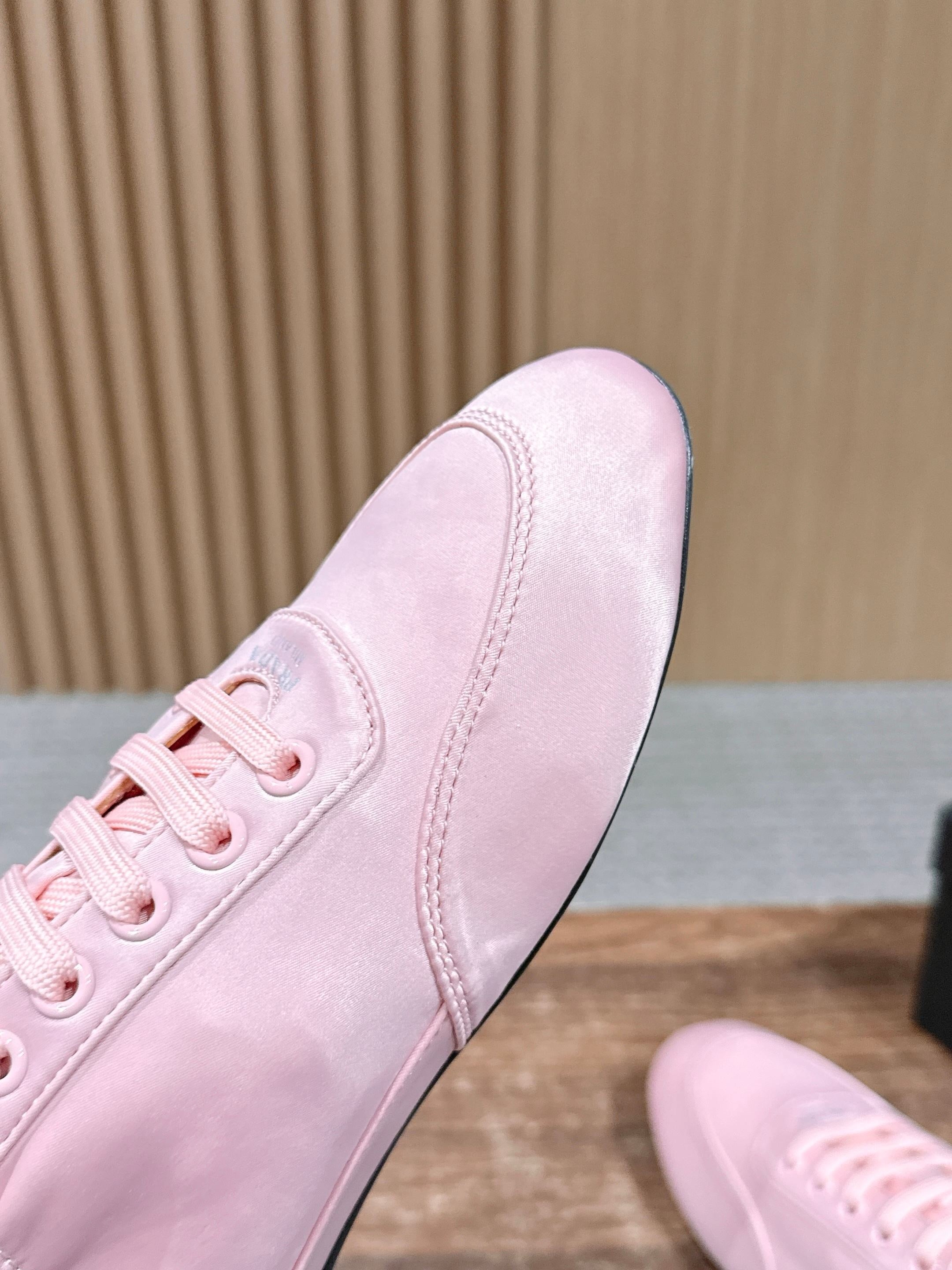Multi-color Shoes