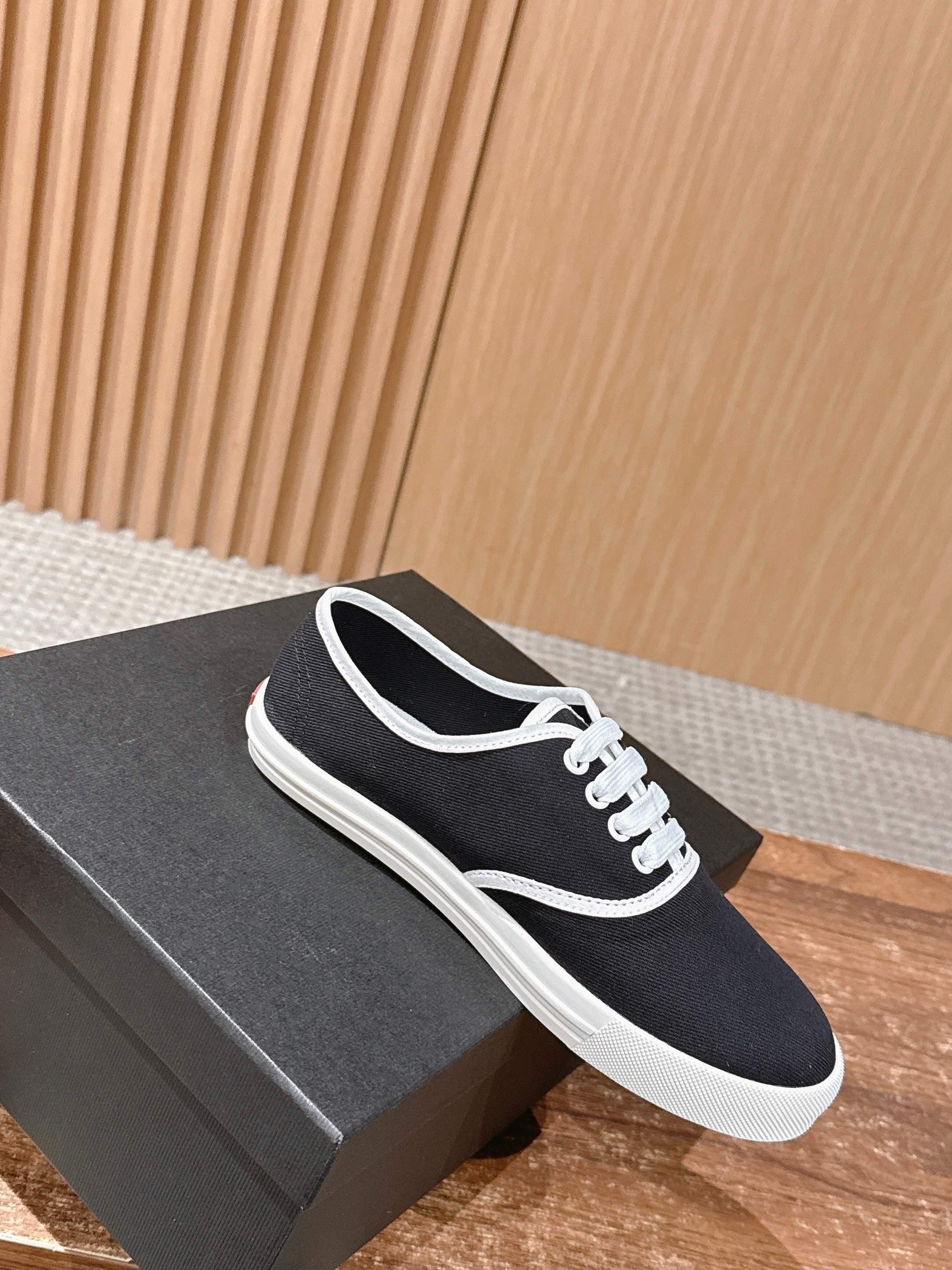 Multi-color Shoes