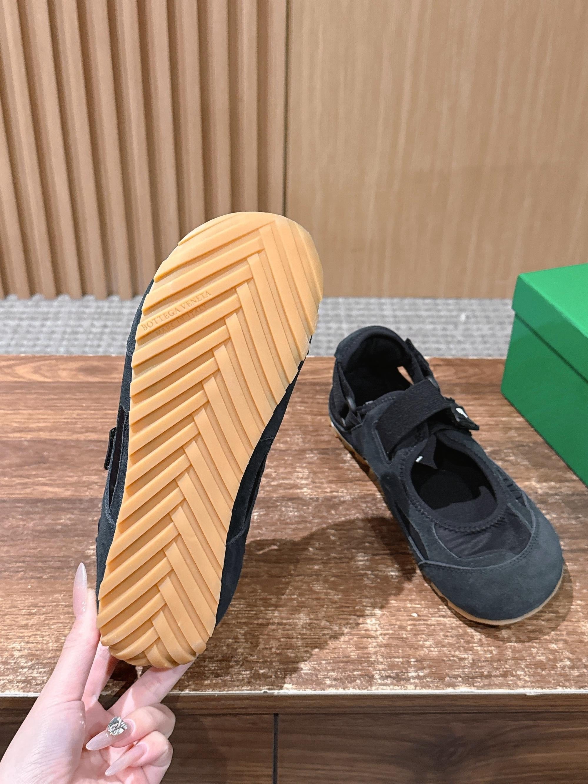 Black, White off-white and White grey Shoes