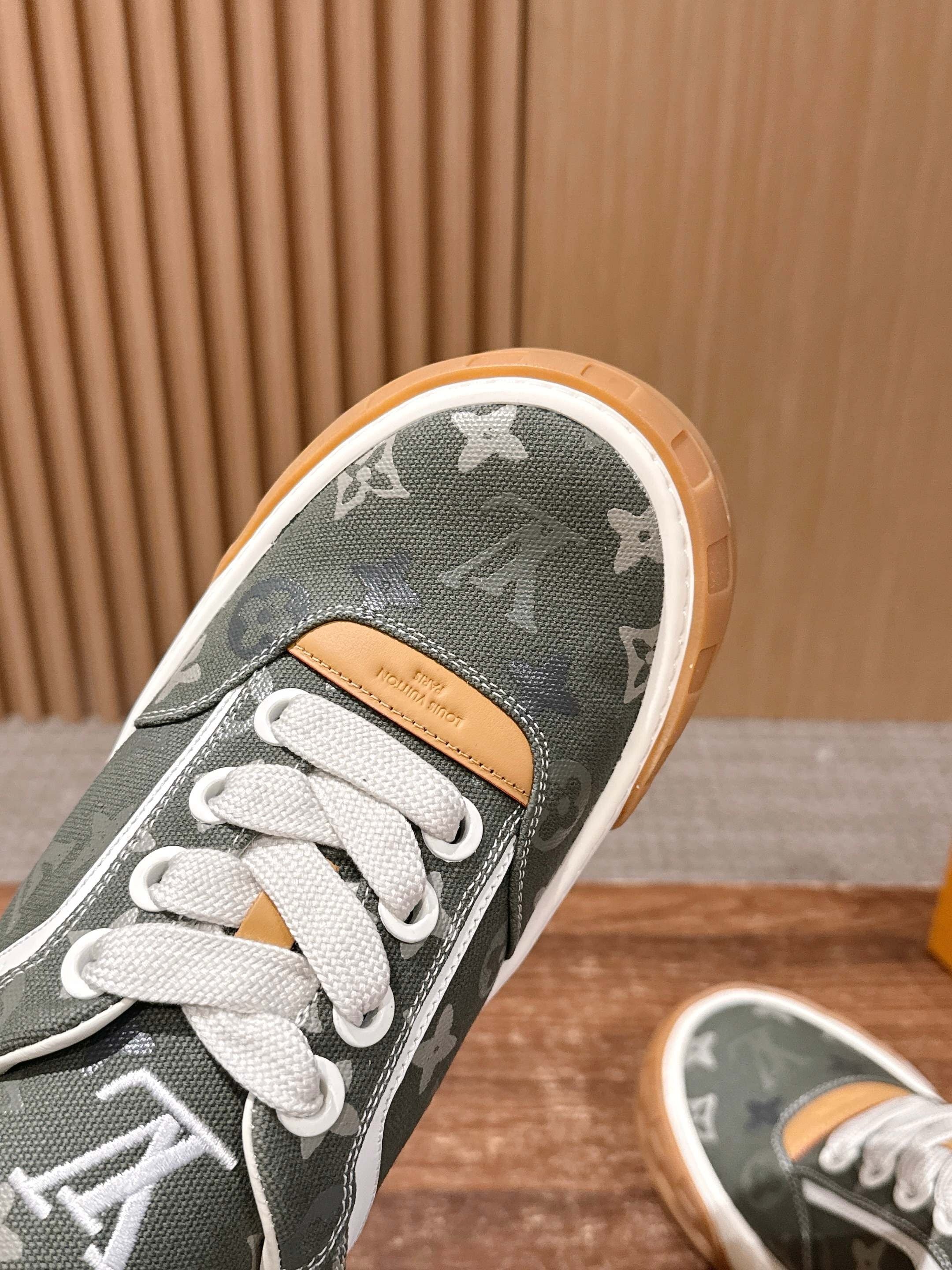 Multi-color Shoes
