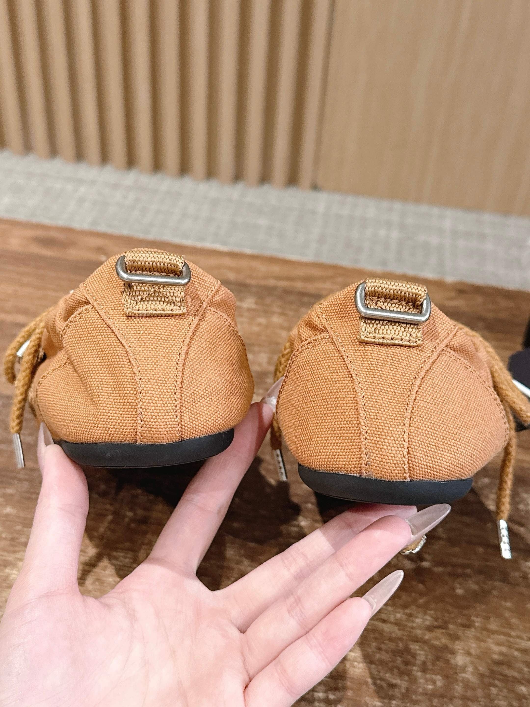 Multi-color Shoes