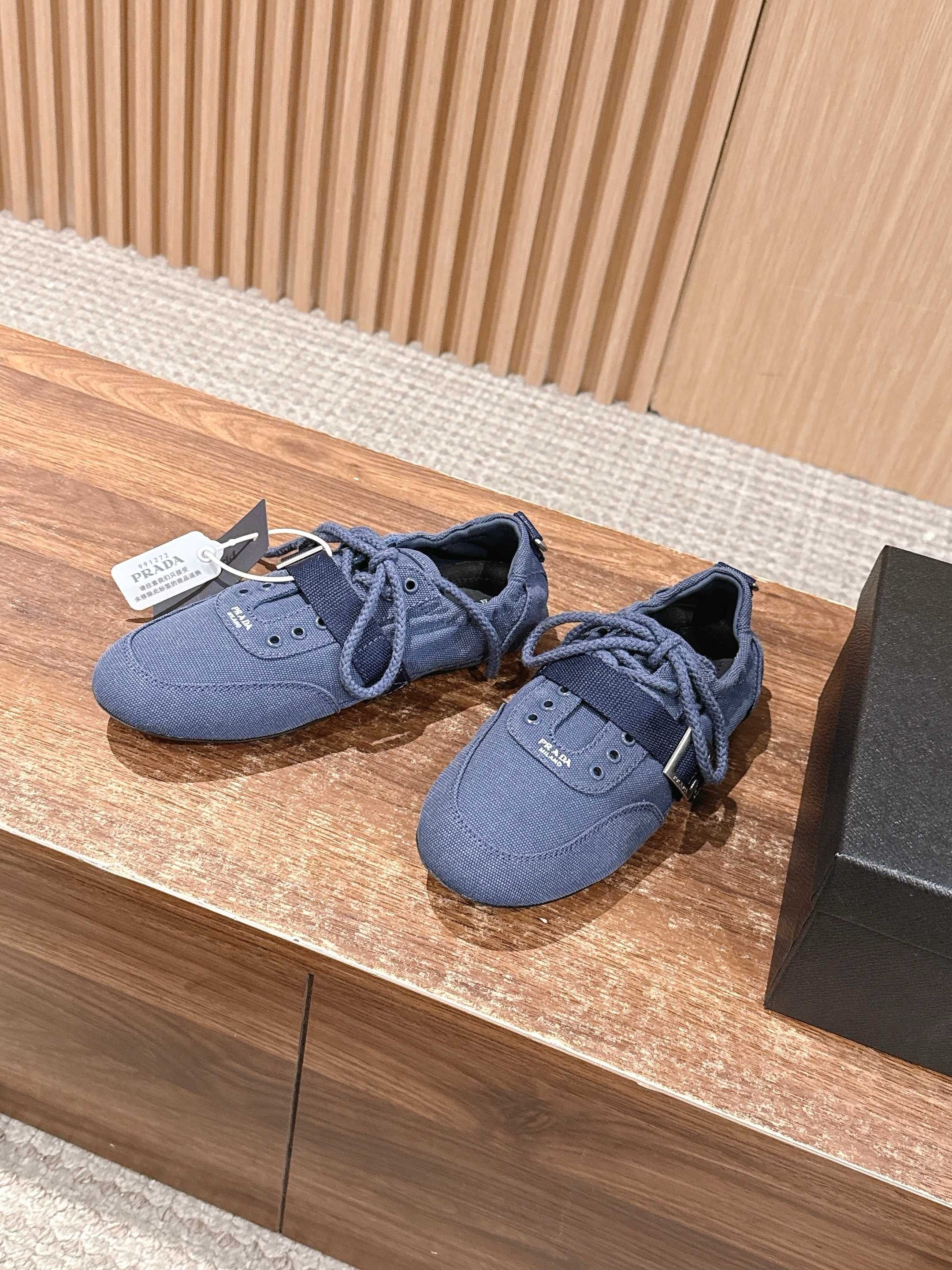 Multi-color Shoes