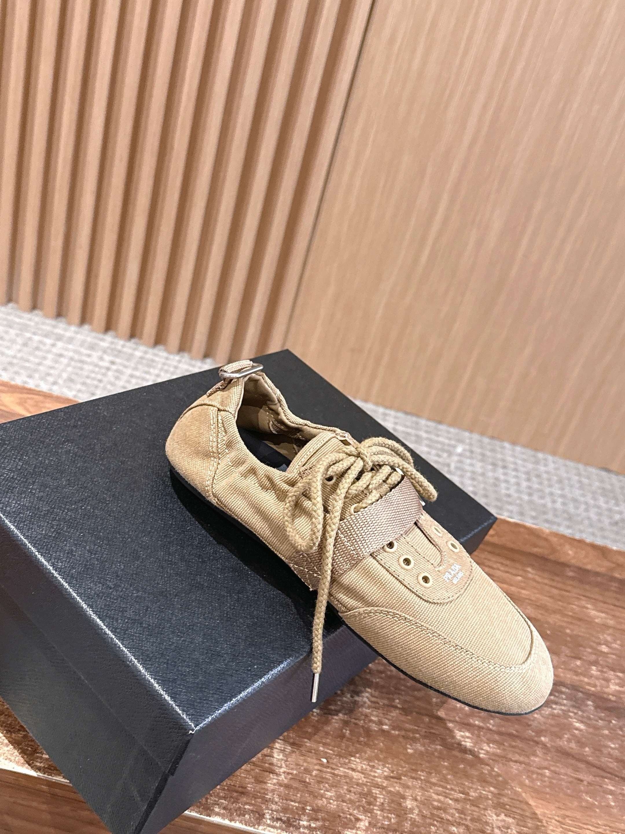 Multi-color Shoes