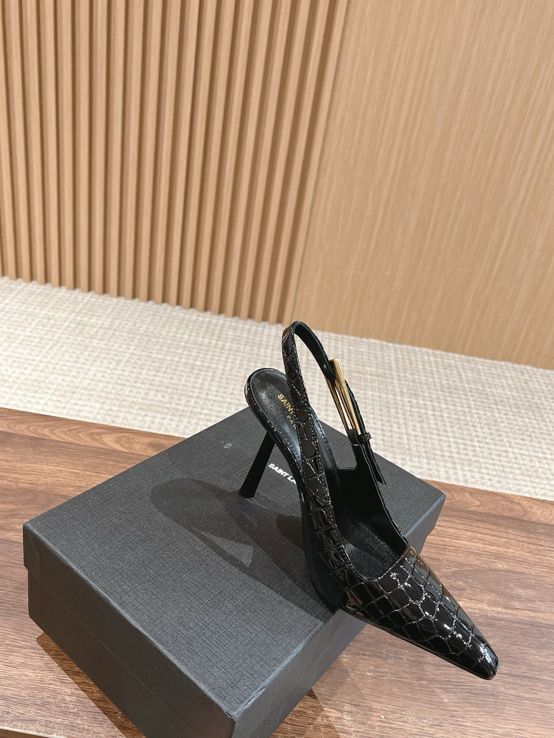 Croc Black and Matte Black Shoes