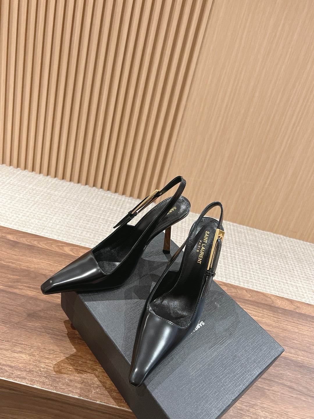 Croc Black and Matte Black Shoes