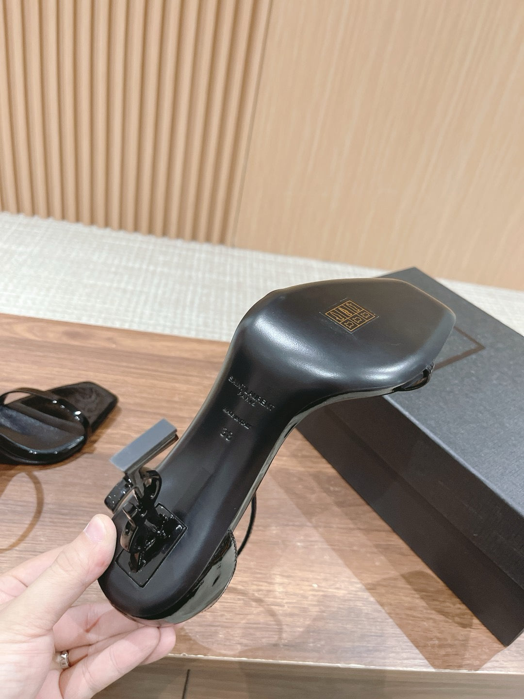 Black Shoes