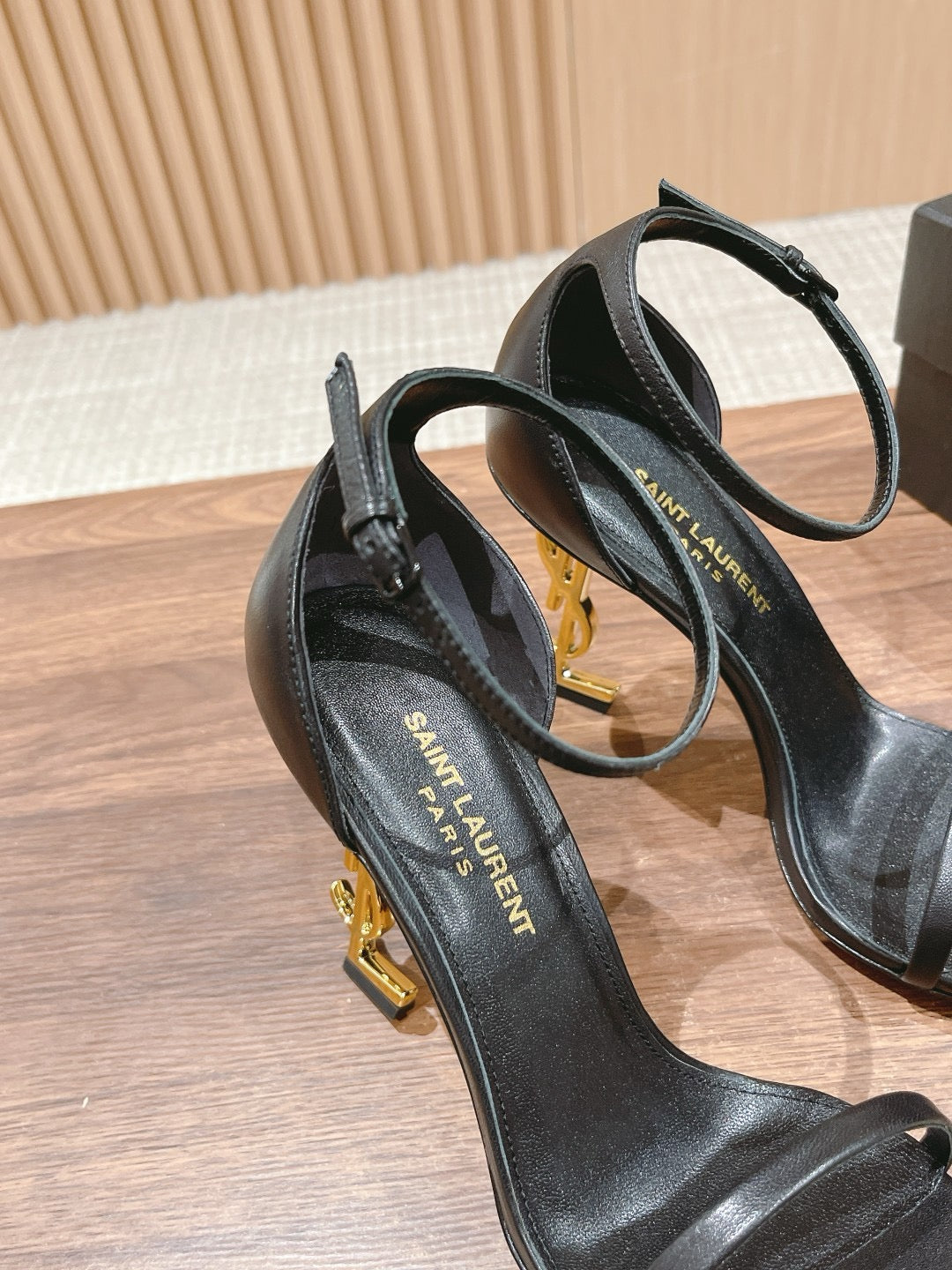 Black Shoes