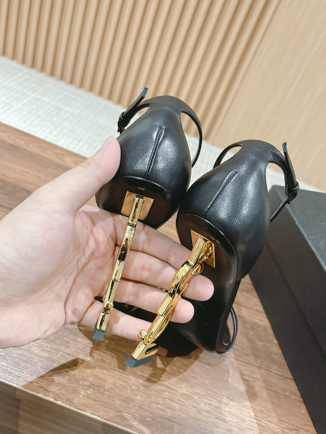 Black Shoes